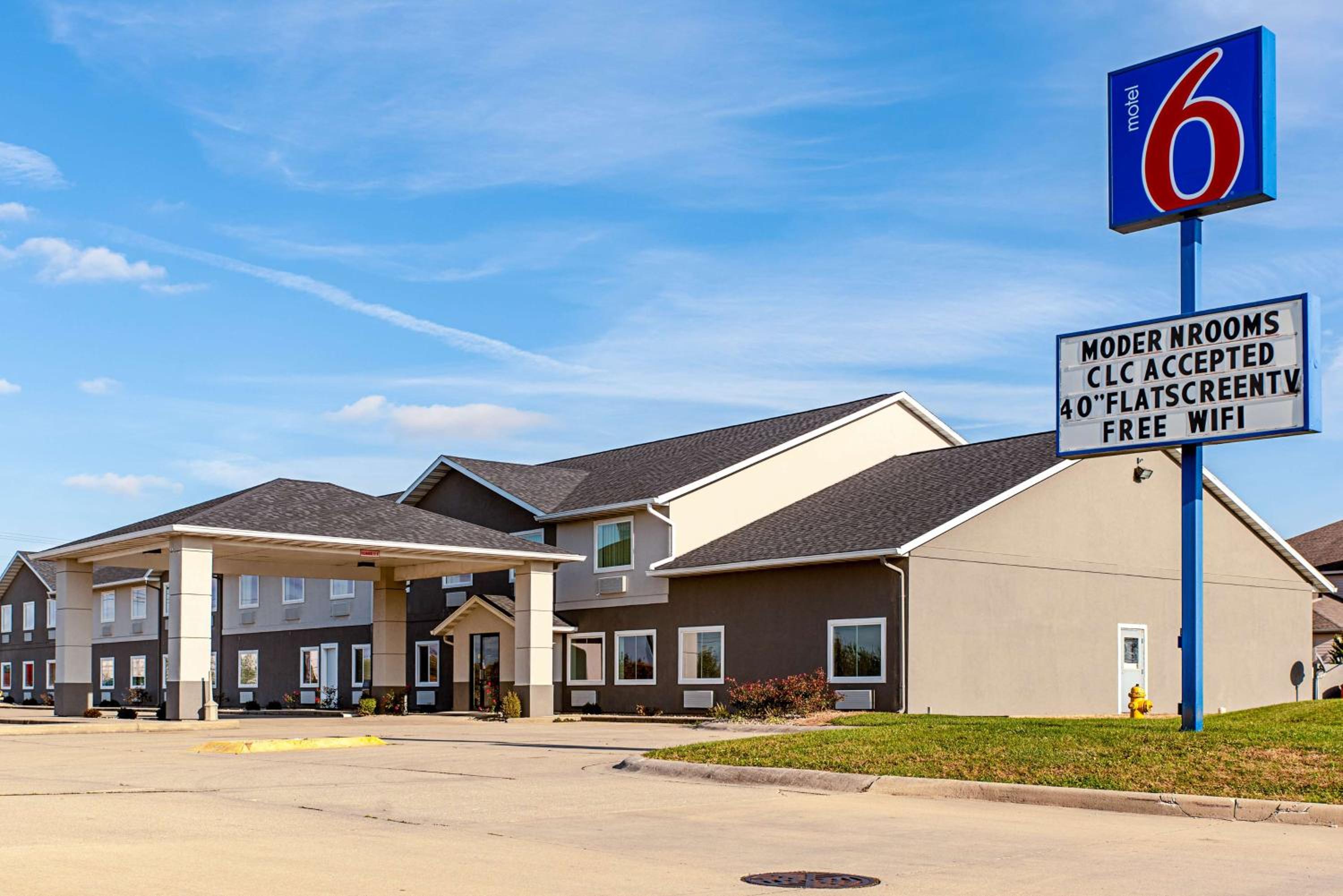 Miscellaneous Market Vacations - Motel 6-Lebanon, IN - Property Image 1