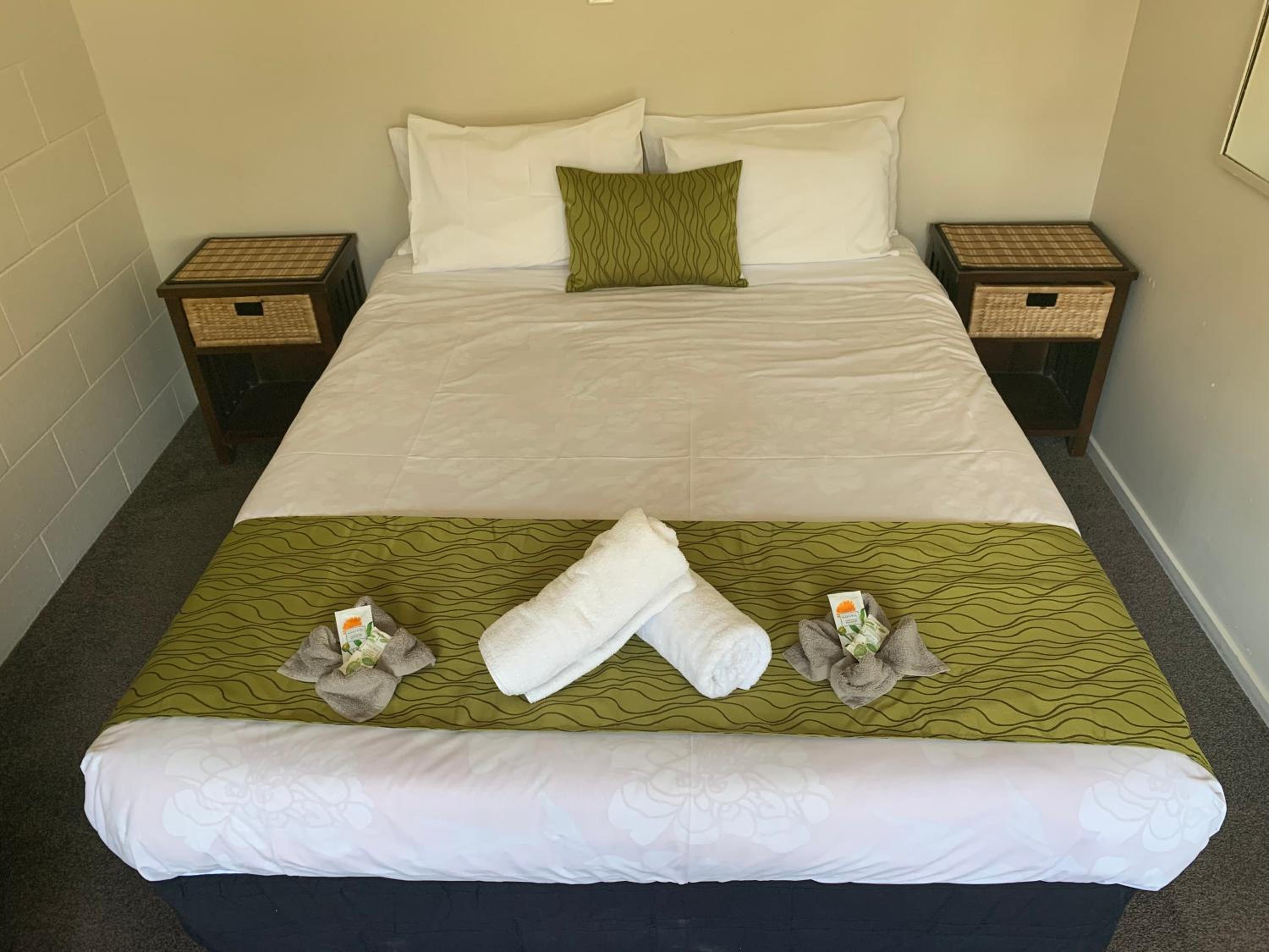 Aloha Seaview Resort Motel