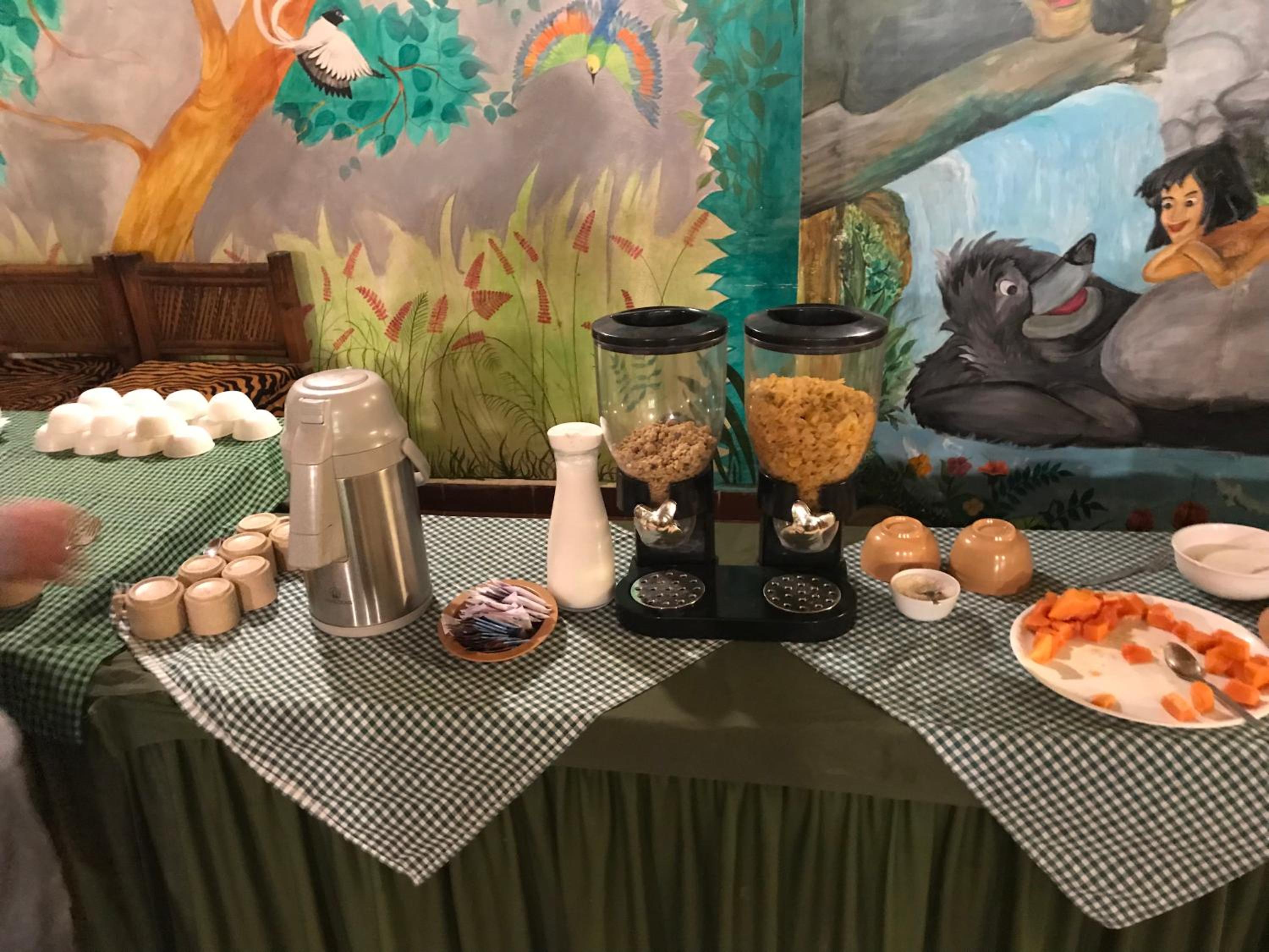 dining