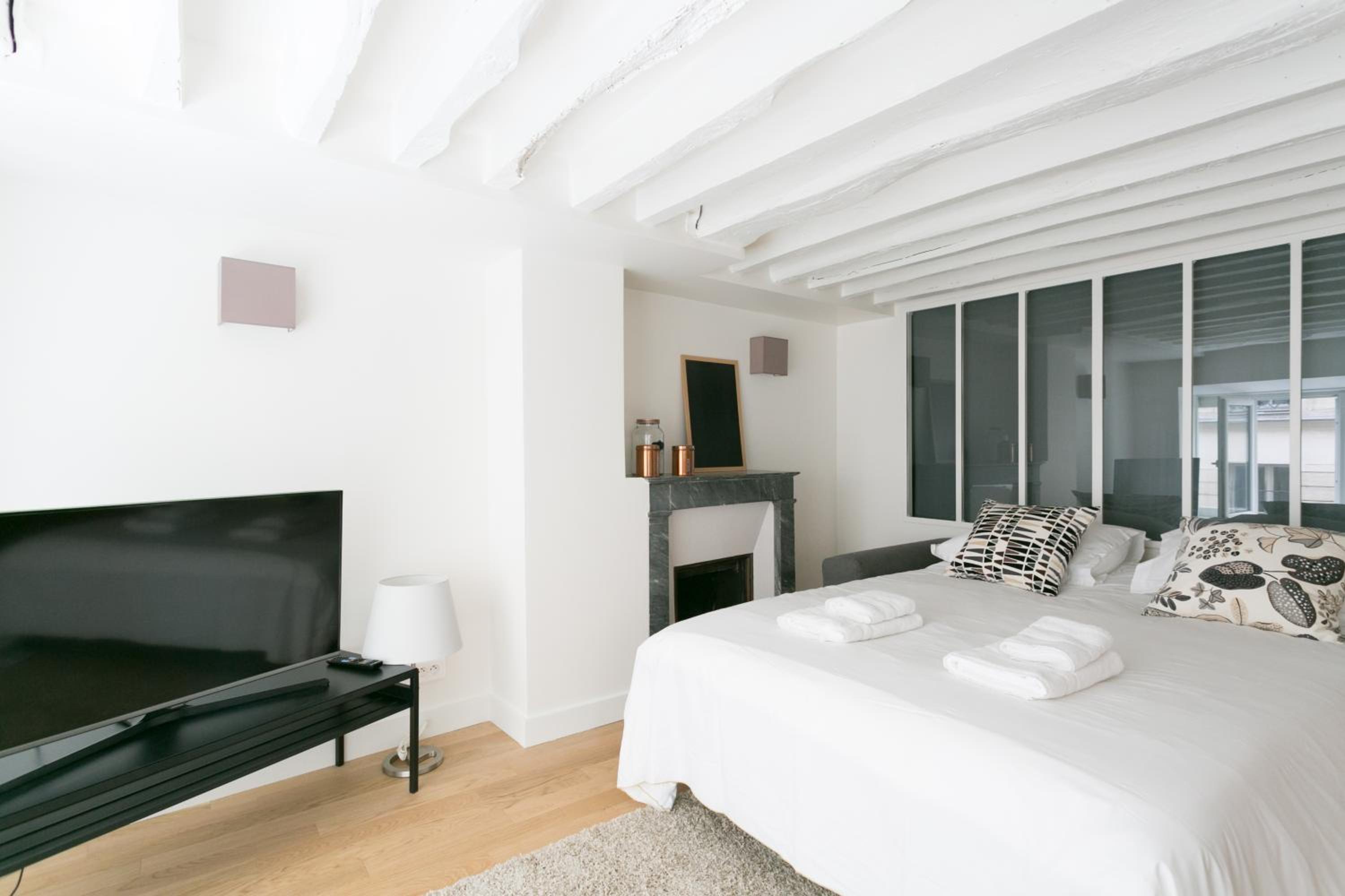 Lafayette Private Apartment