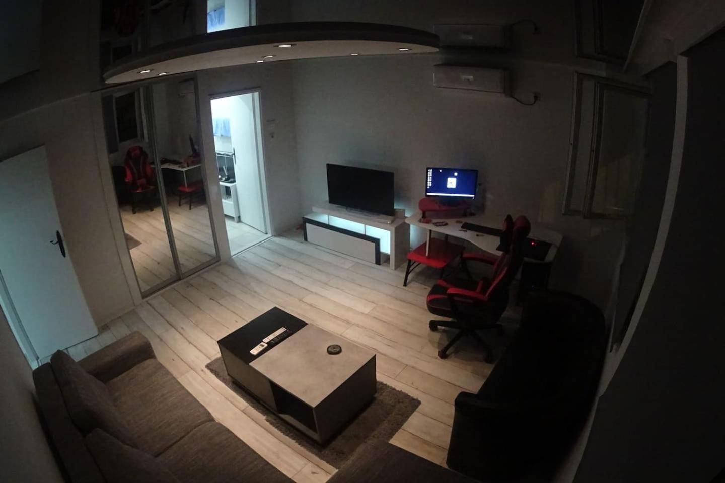 Photo 36