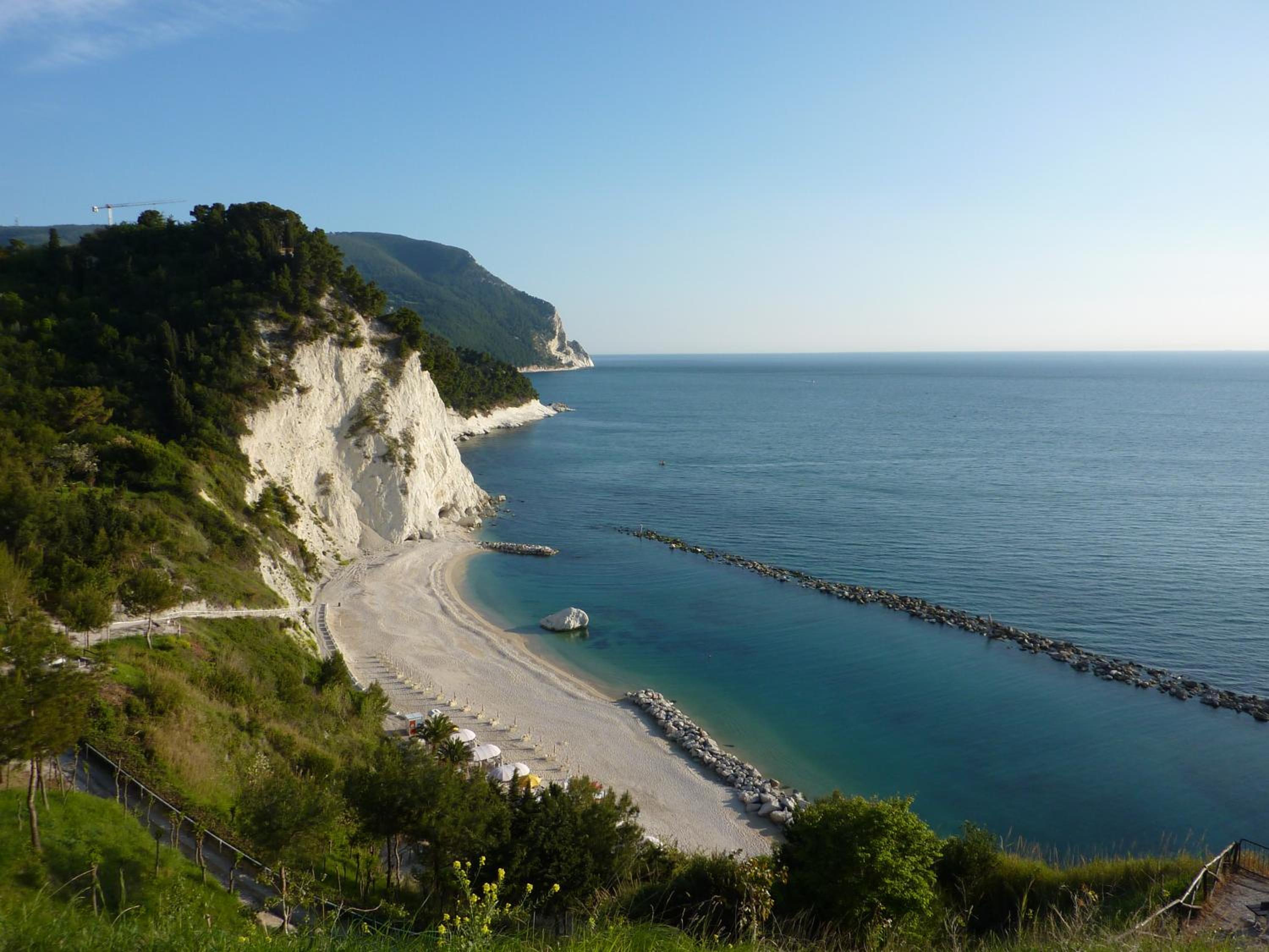 Velia Mare view 4