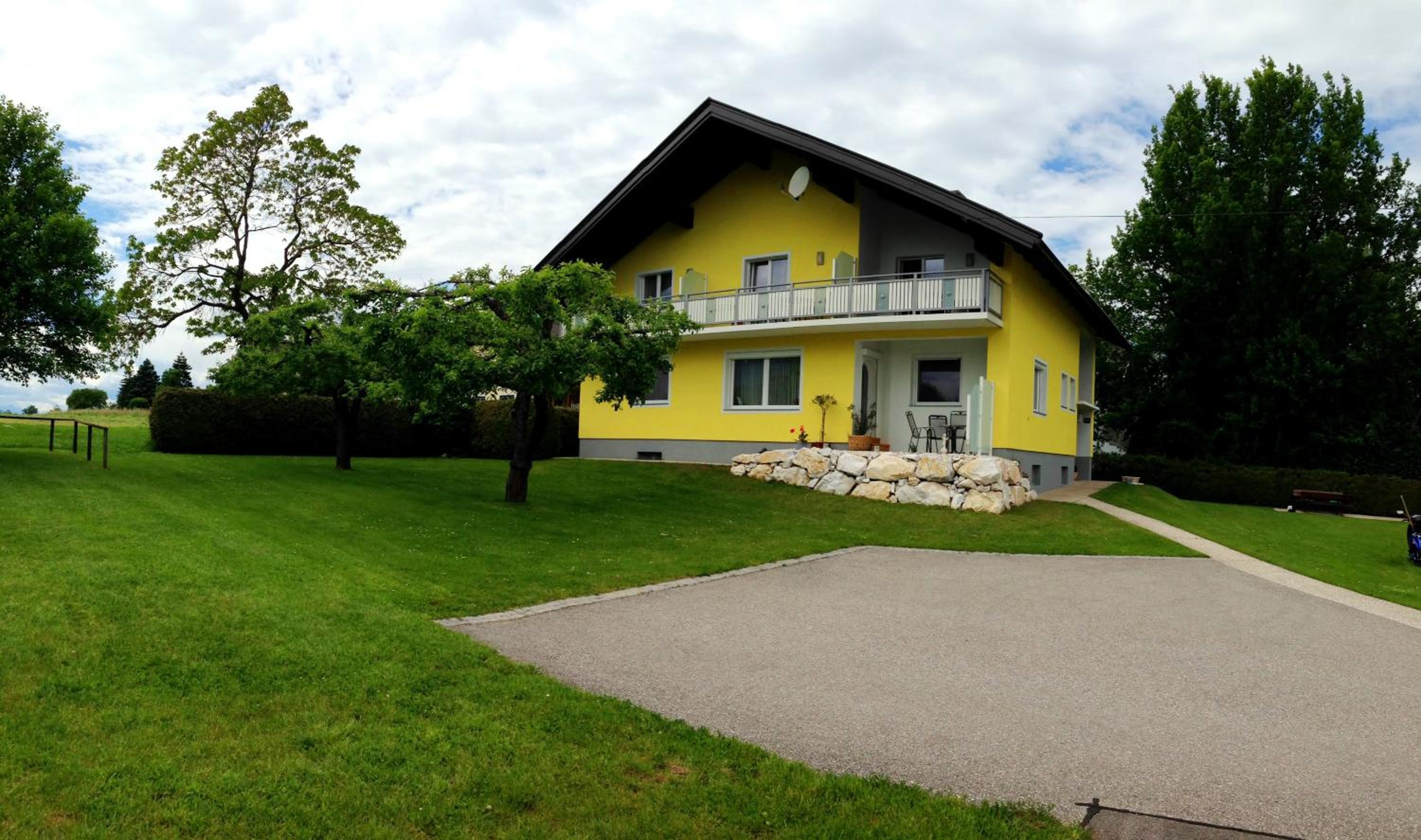 Apartments Urschitz