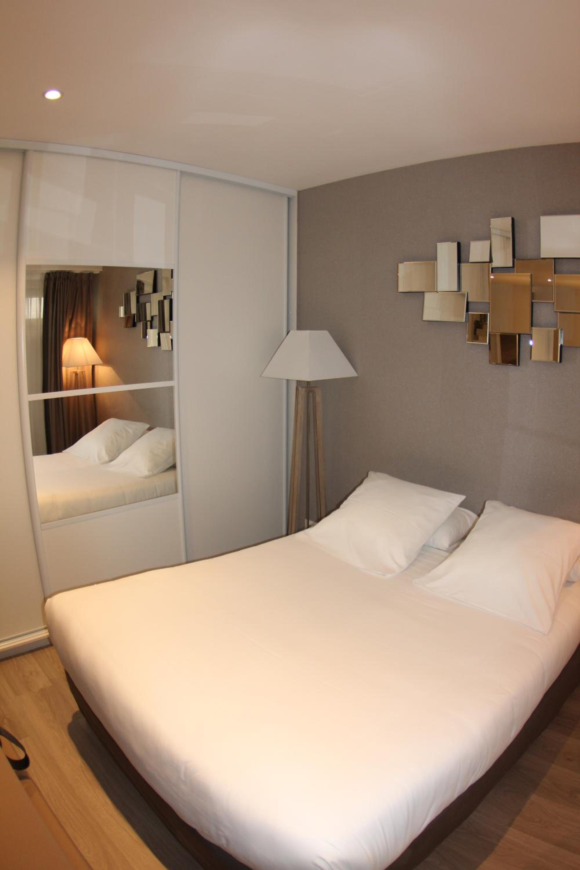 Les Dentelles - Appartement meublé design Petite France view 3