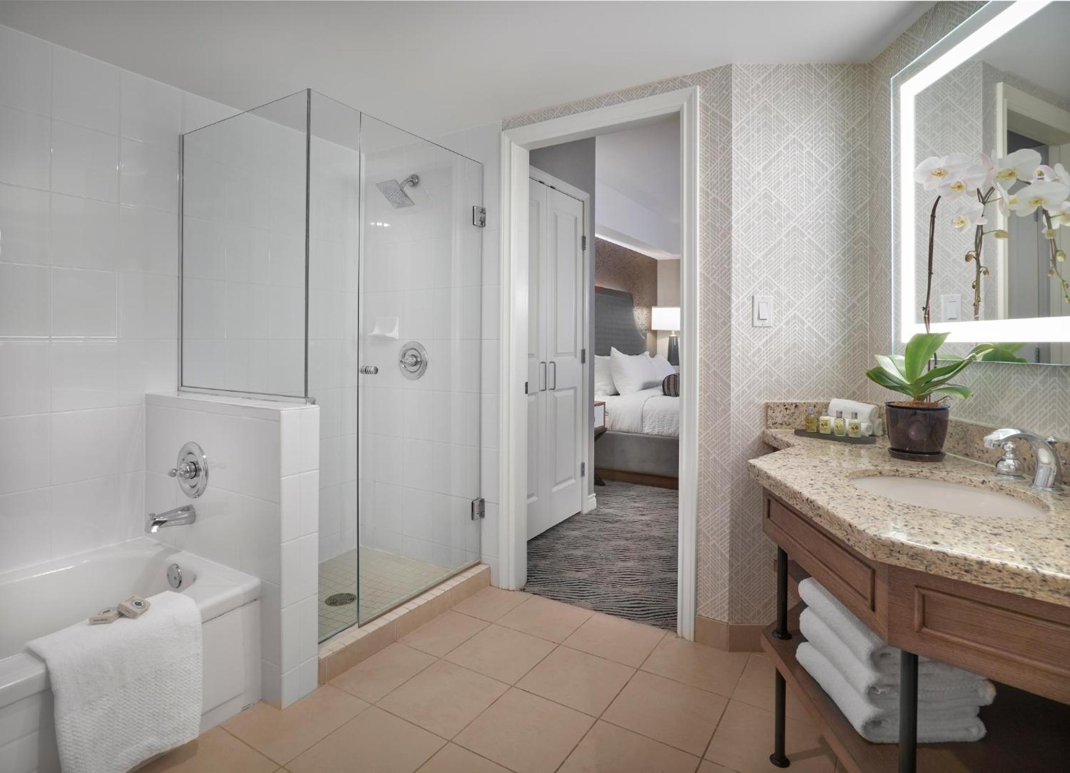 Sun Peaks Vacations - Sun Peaks Grand Hotel  Conference Centre - Property Image 6