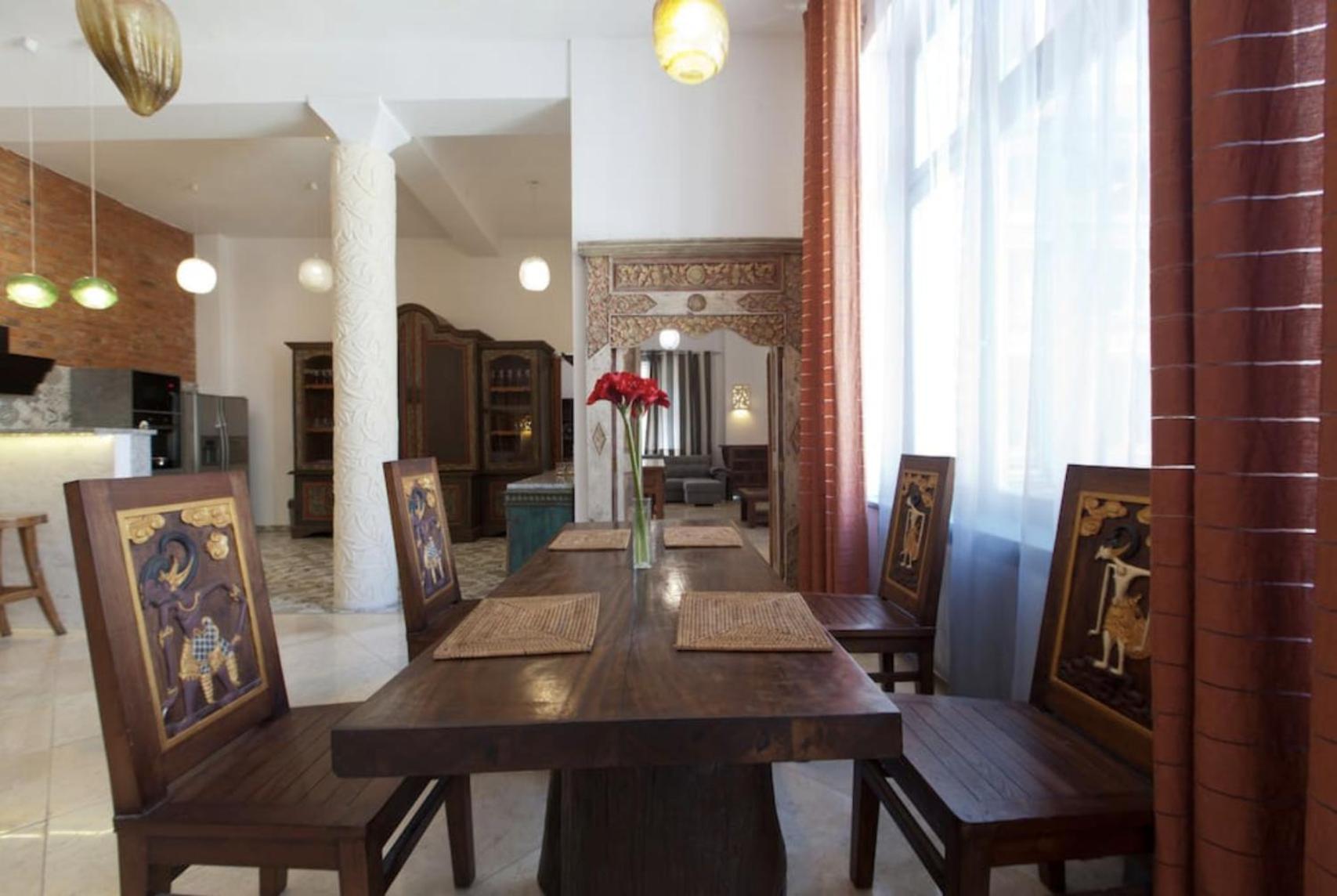dining