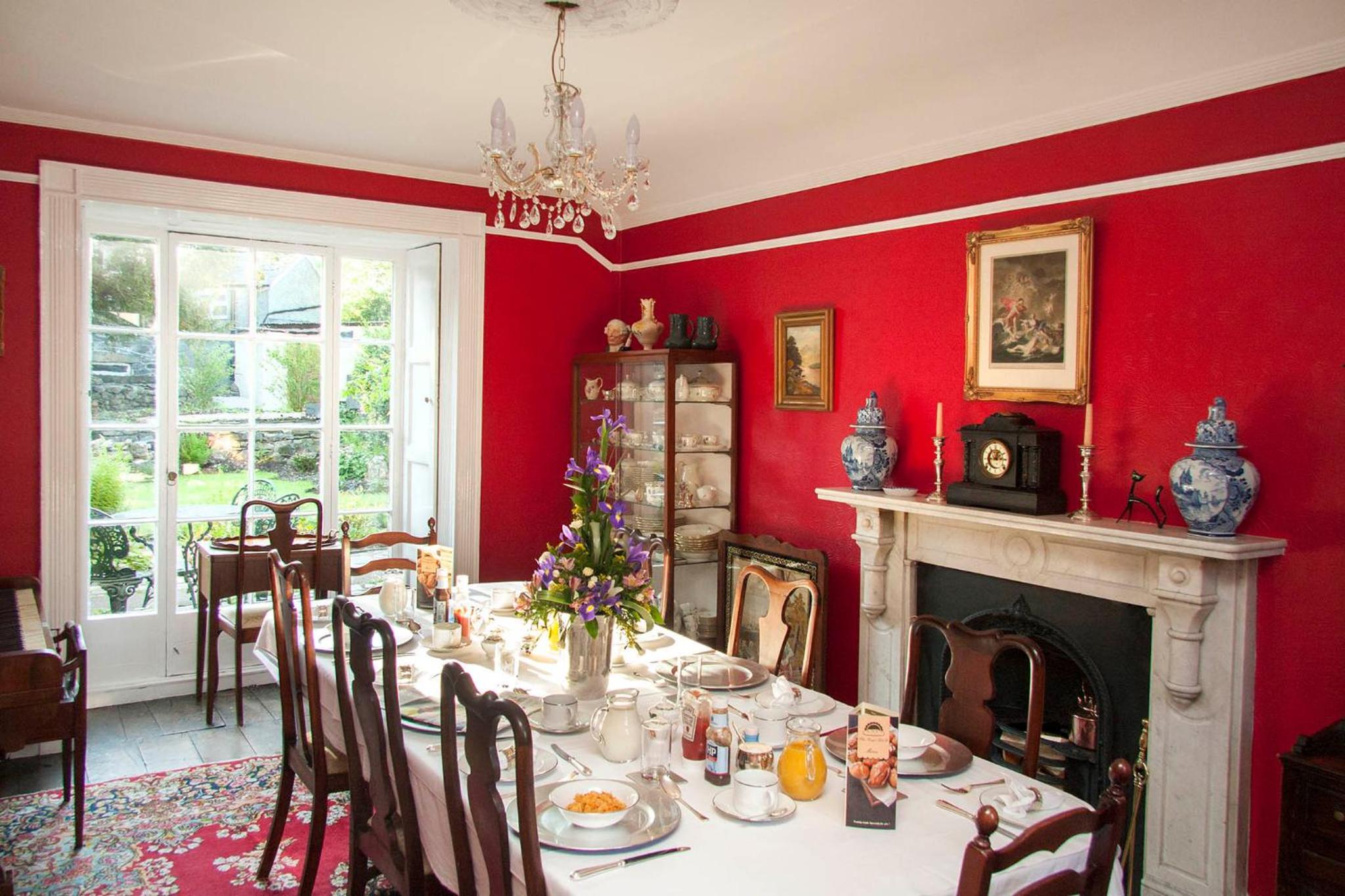 Plas Gwyn B&B and Holiday Cottage