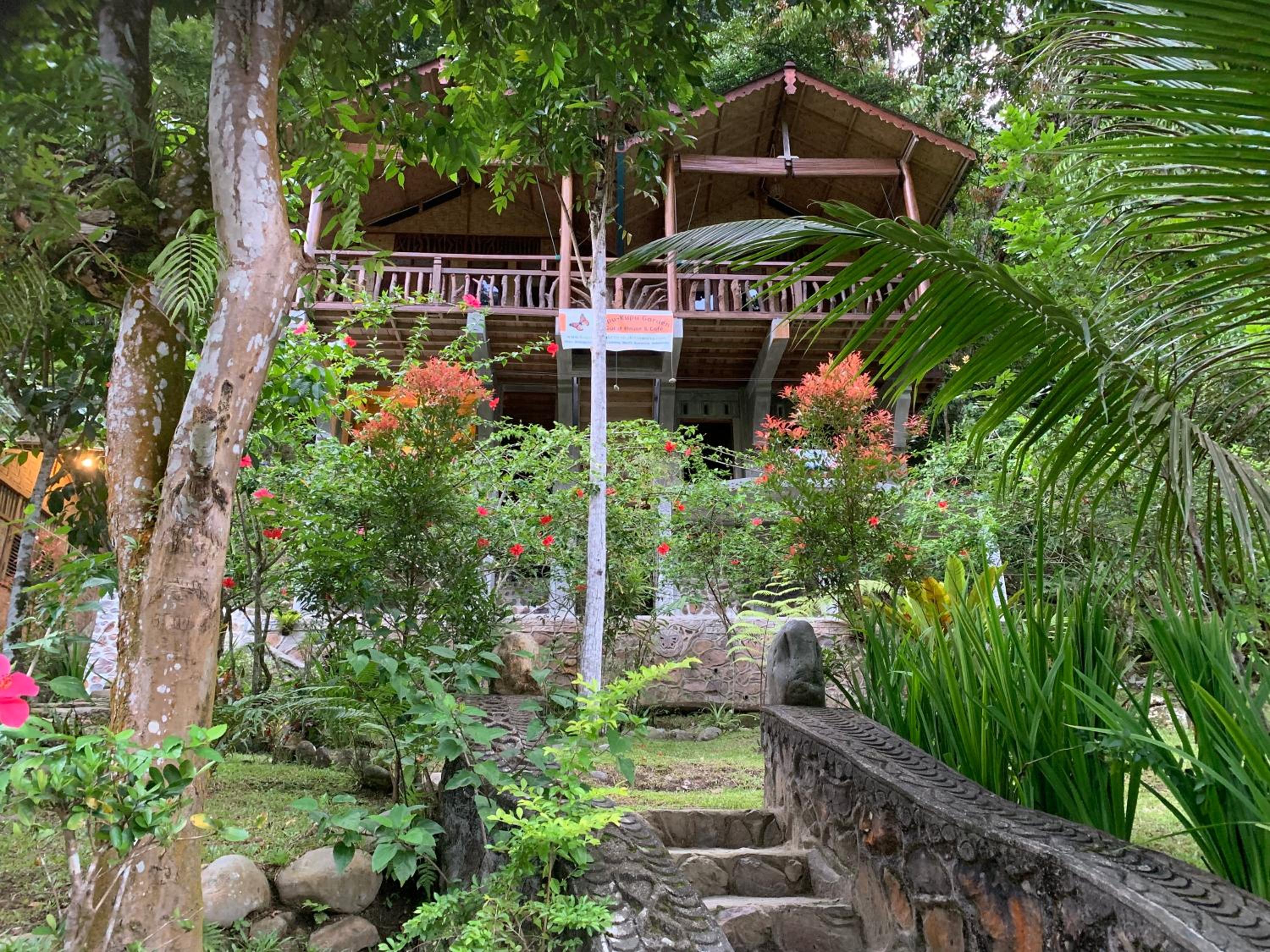 Kupu Kupu Garden Guest House & Cafe view 2