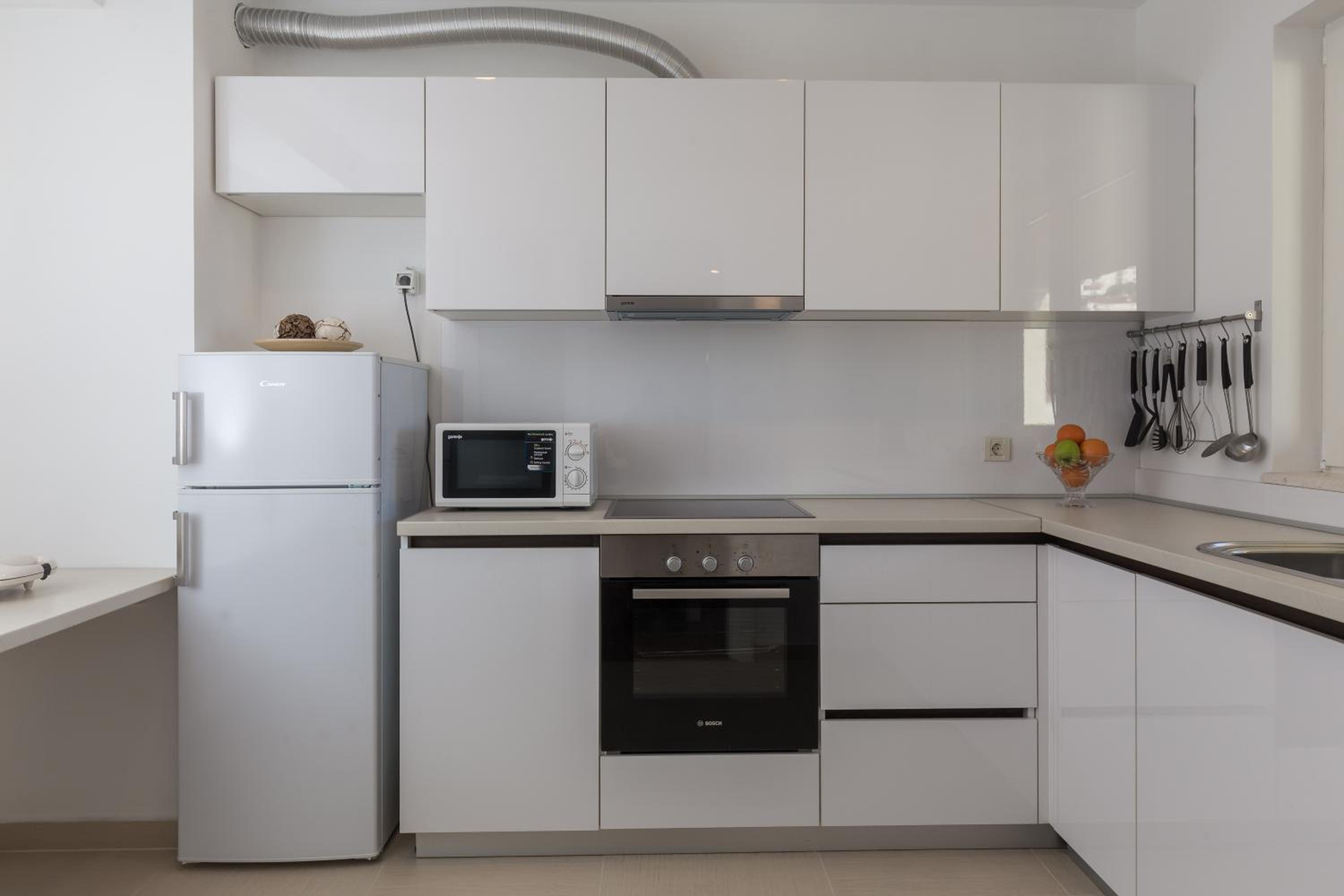 Apartments Nav