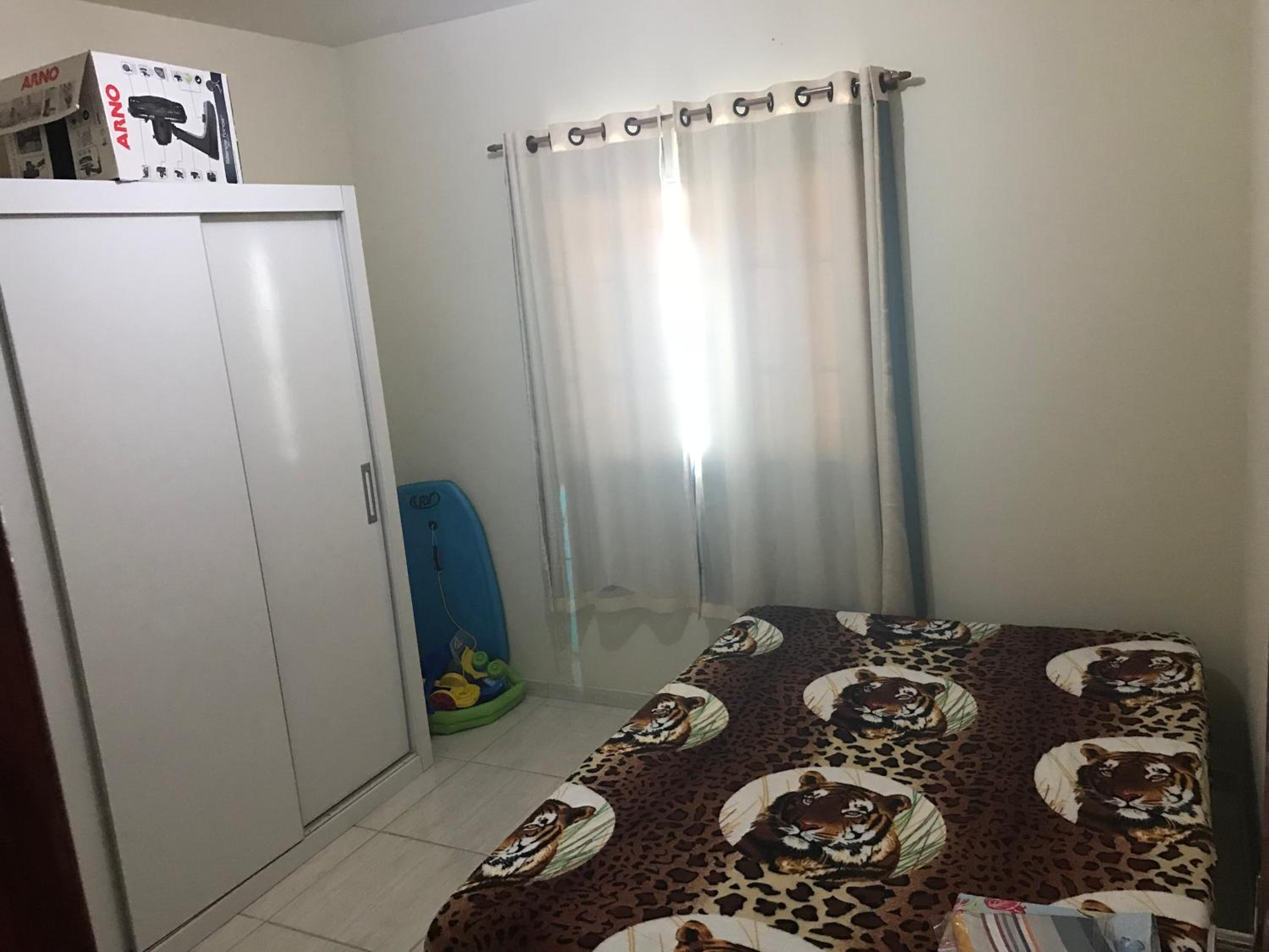 Casa com piscina, wifi e churrasqueira em unamar.