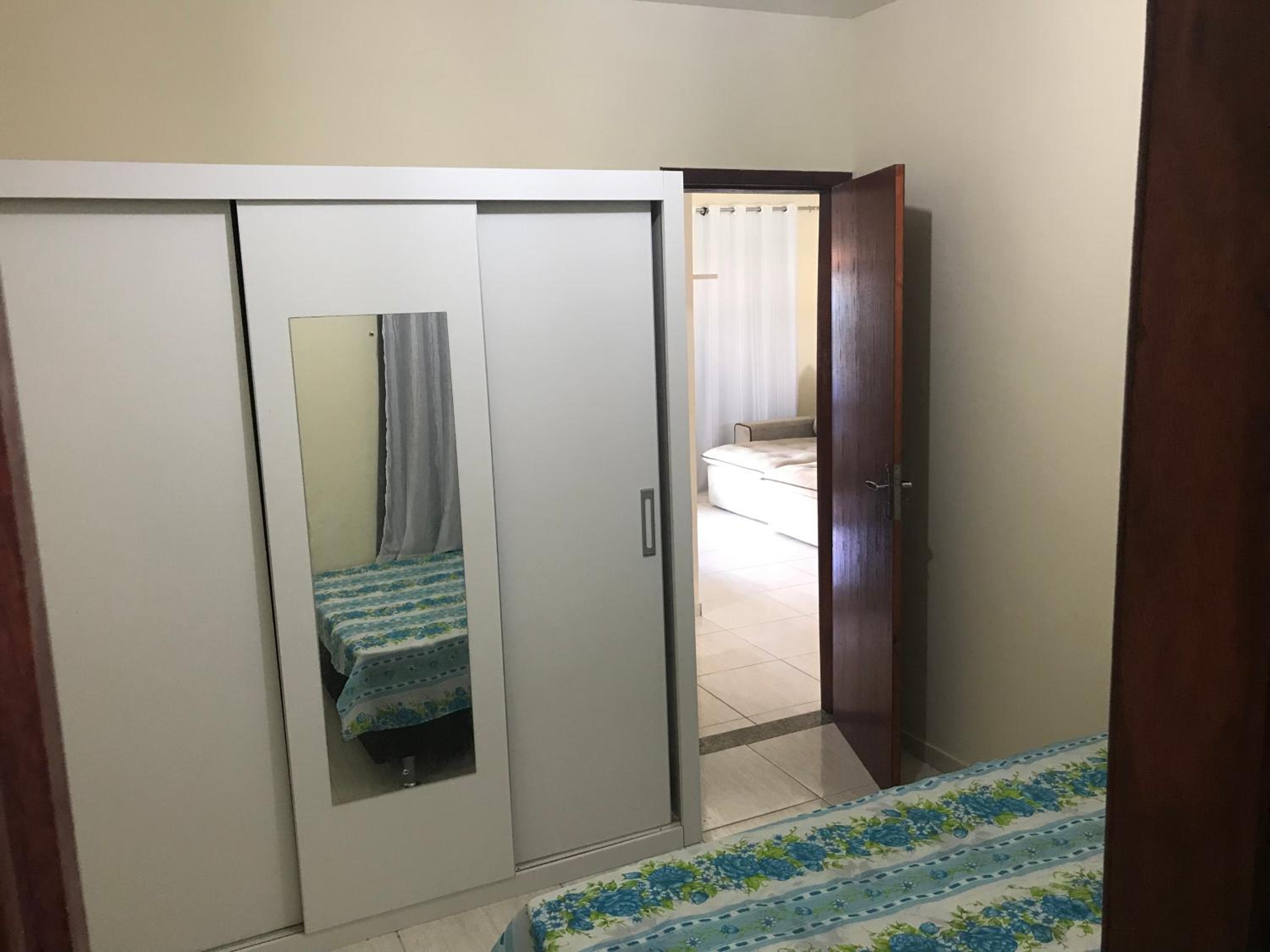 Casa com piscina, wifi e churrasqueira em unamar.