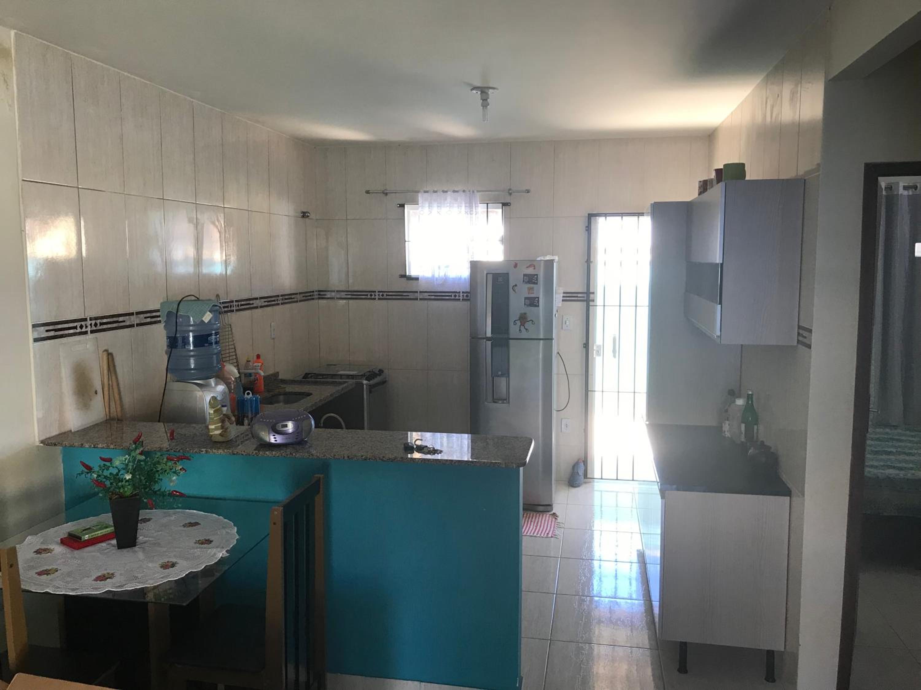 Casa com piscina, wifi e churrasqueira em unamar.