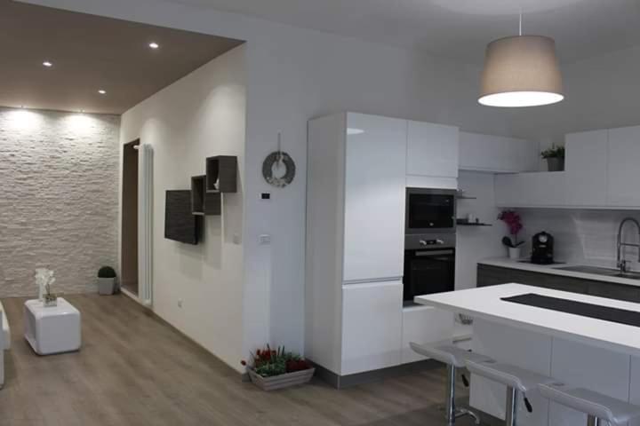 Le Antiche Vie en Ferrandina — kitchen