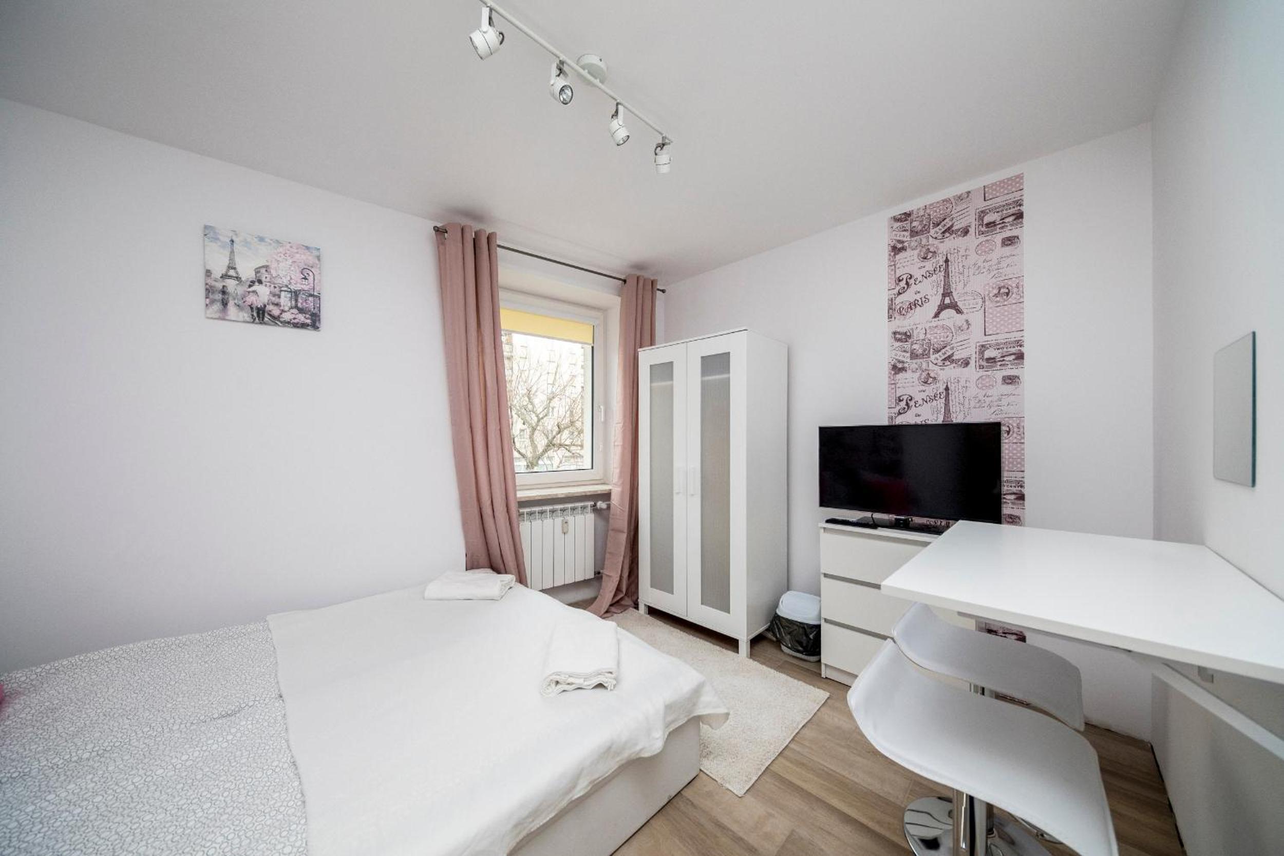 6 Cities Rooms en Warsaw