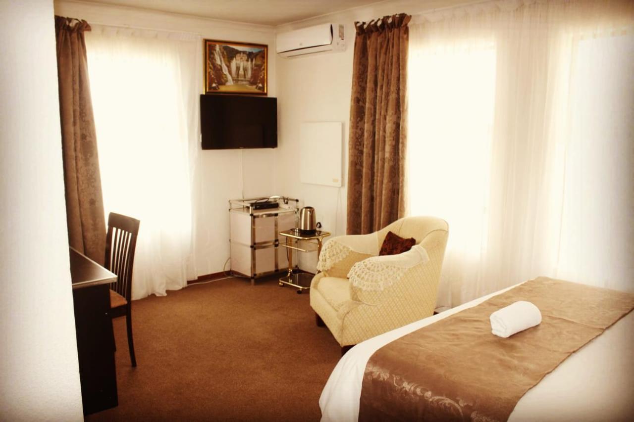 Moshitametsi Guesthouse