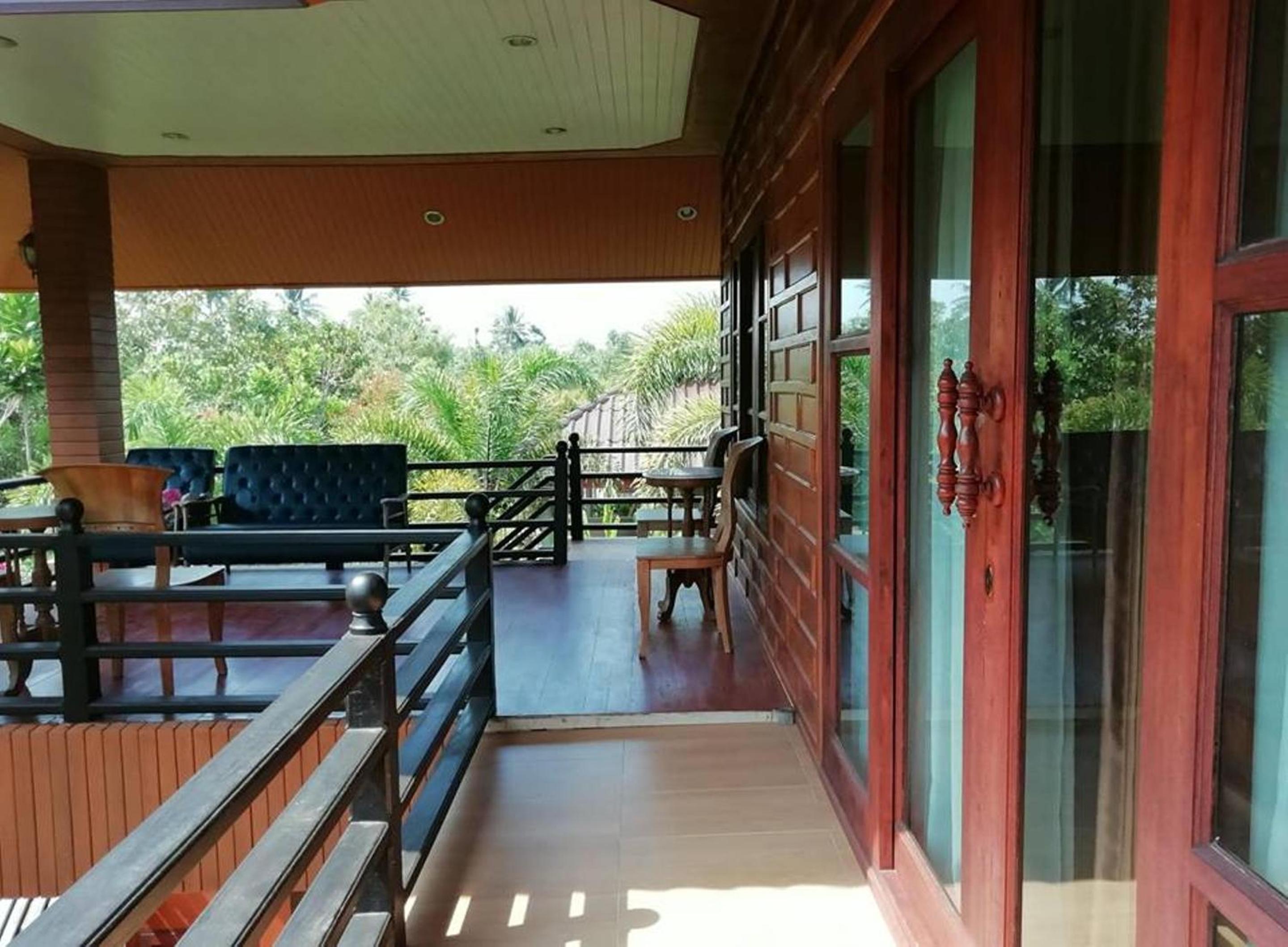 Lanta Wanida Resort