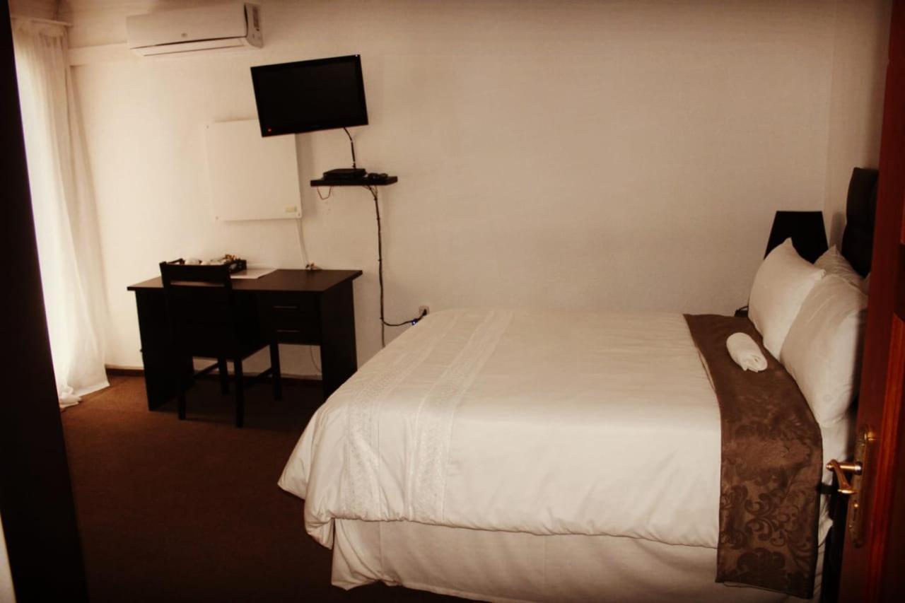 Moshitametsi Guesthouse