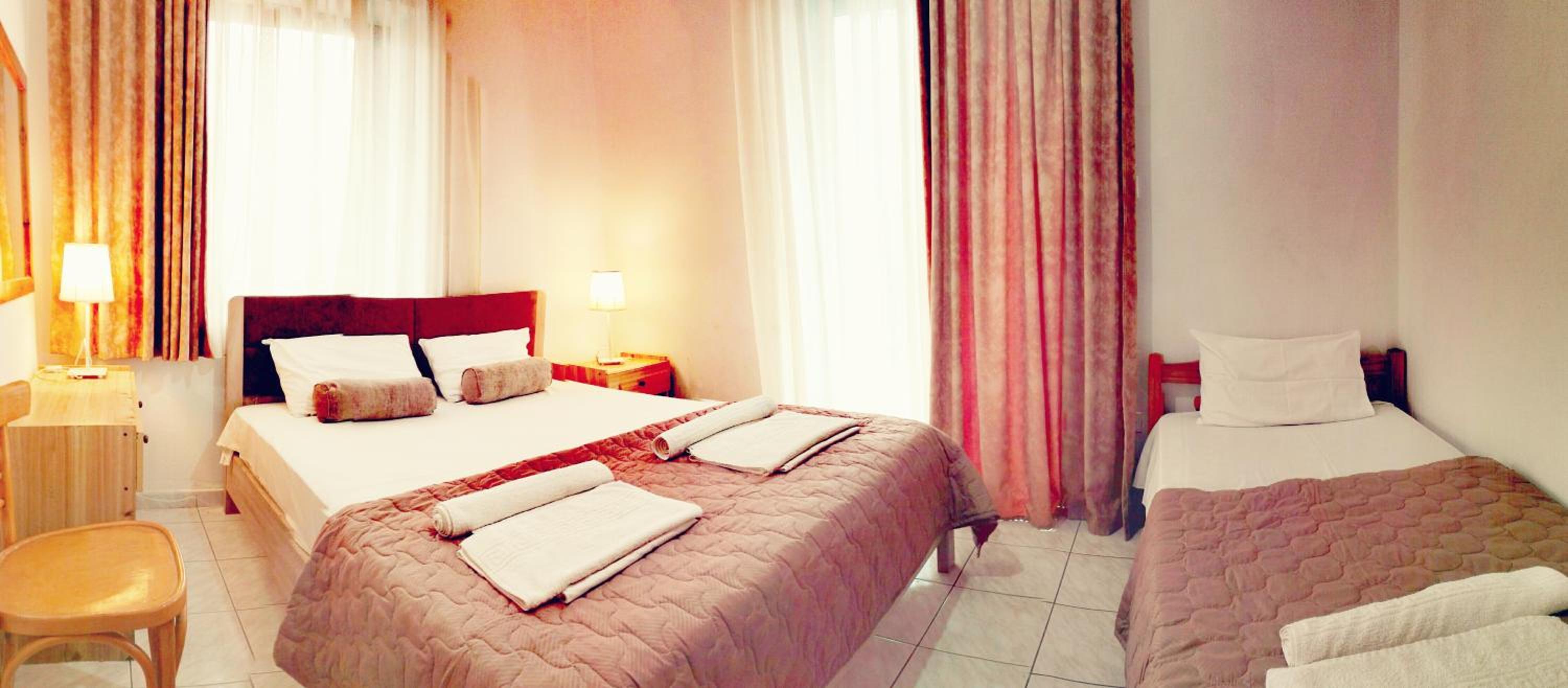 Hause Zorbas, photo 11