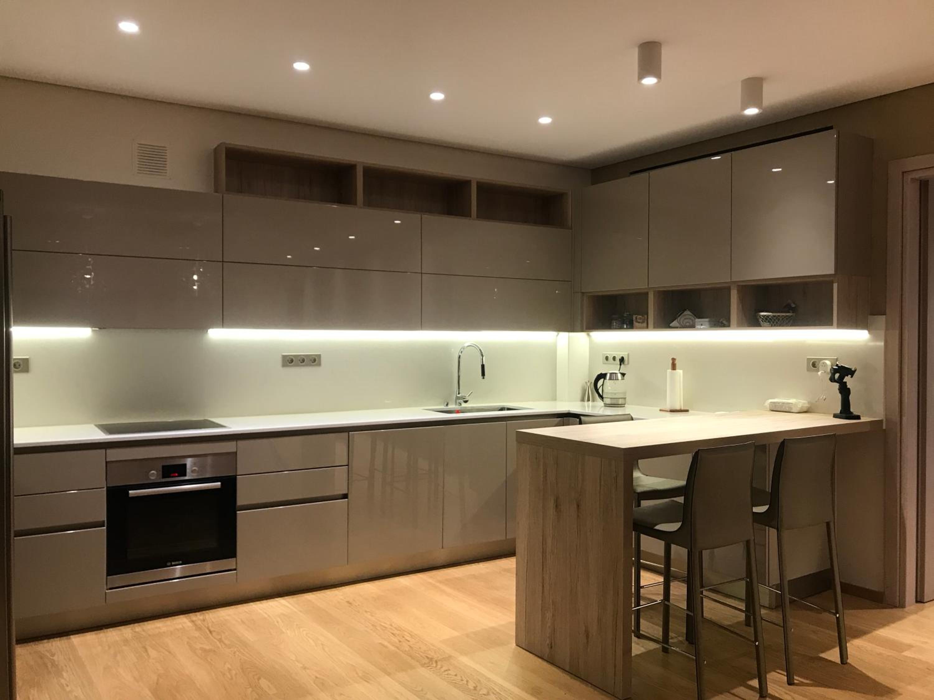 Luxury & Stylish Family Apartment photo 5