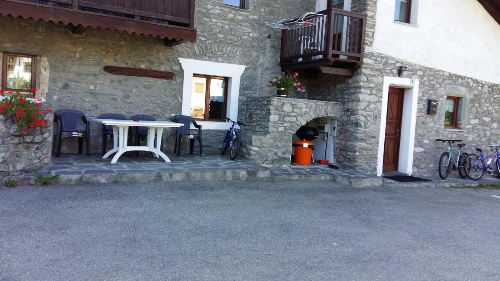 Photo 37