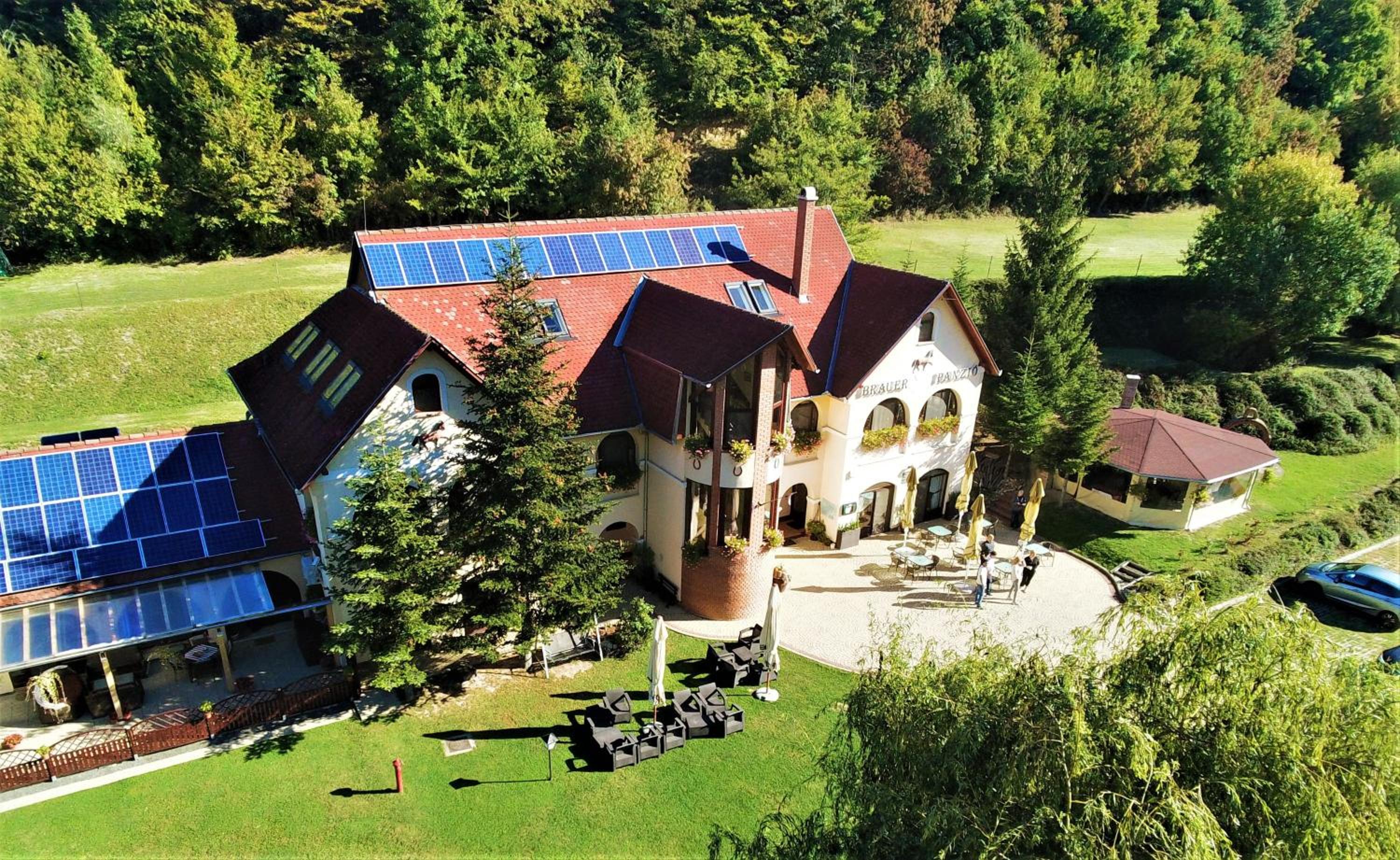 Brauer Panzió view 4