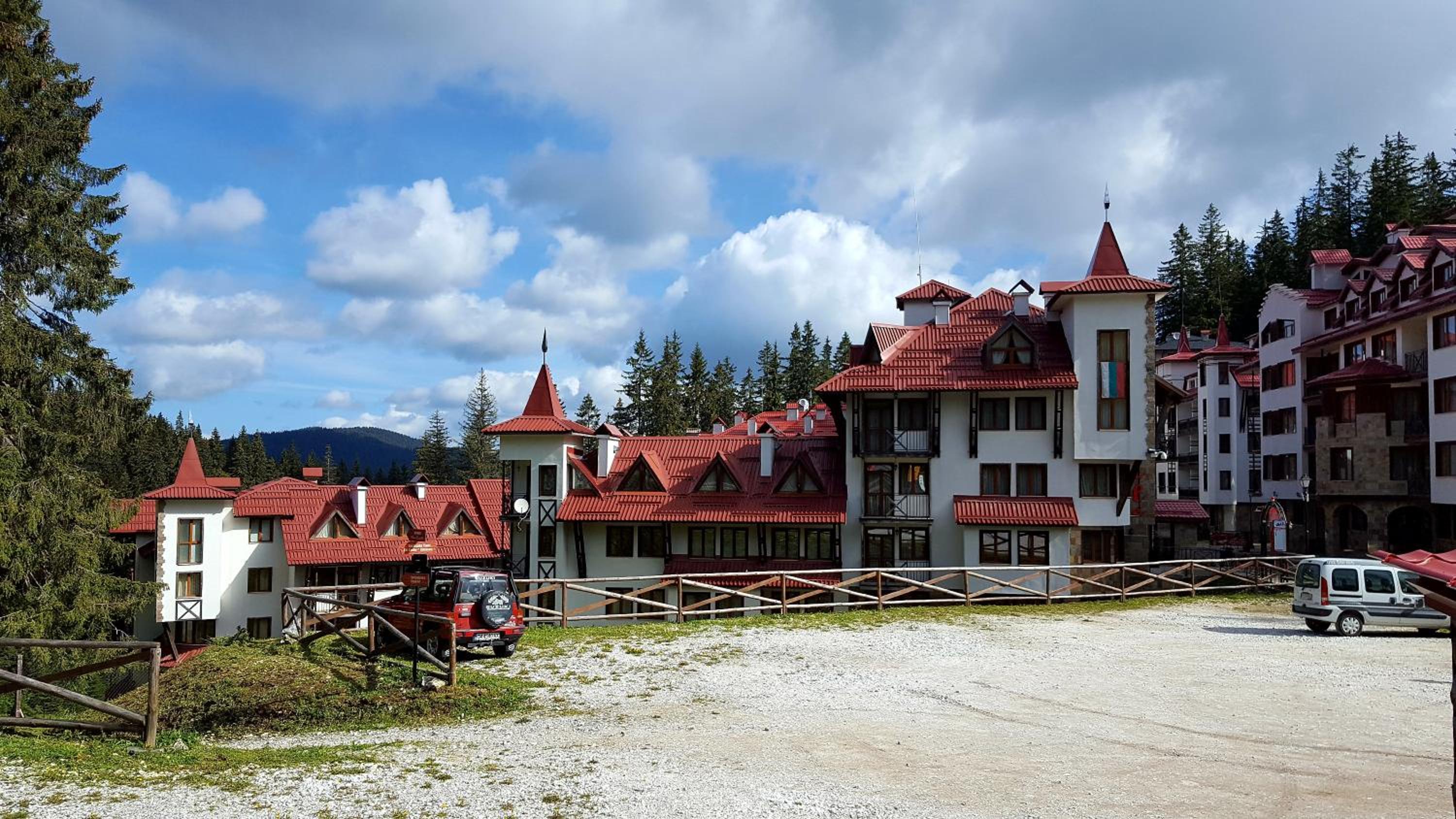 The Castle Complex - Apartment 401