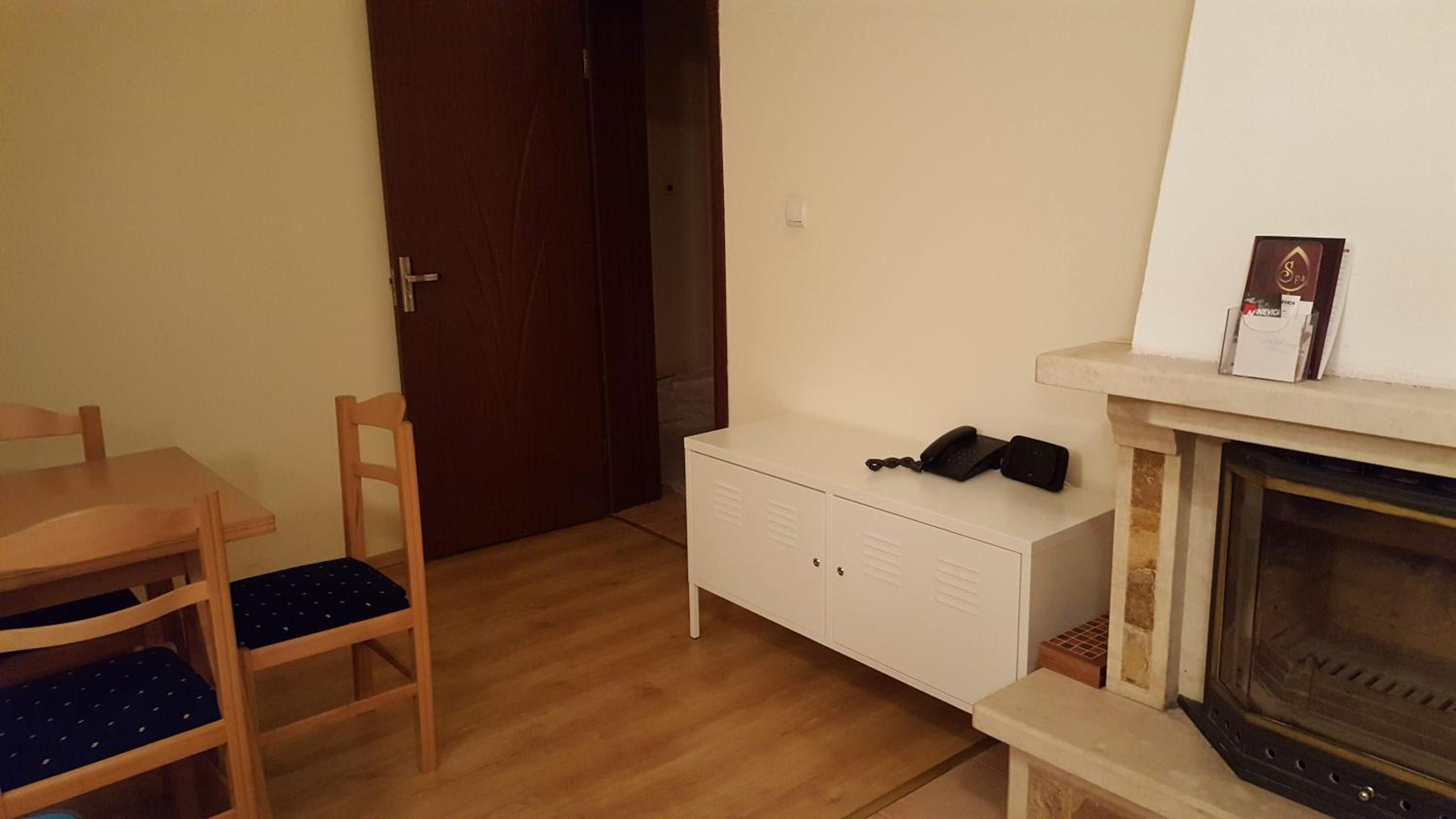 The Castle Complex - Apartment 401