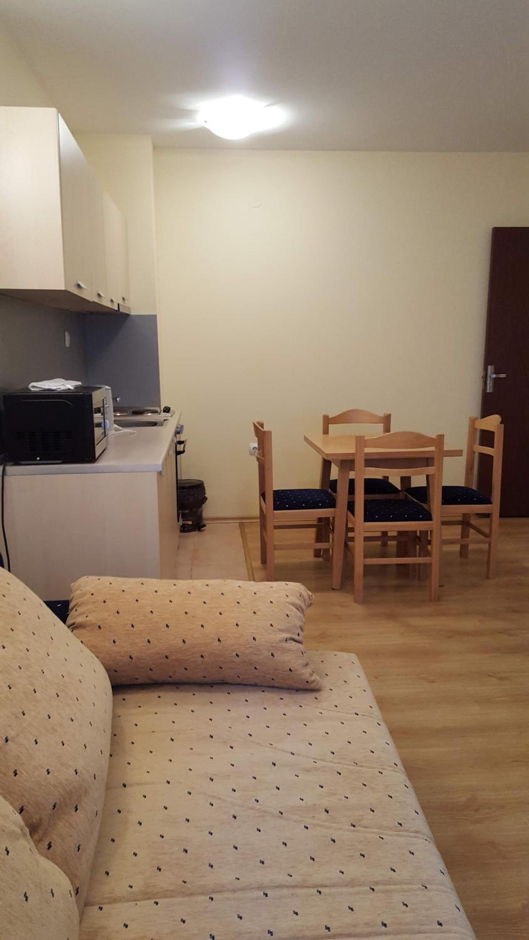 The Castle Complex - Apartment 401