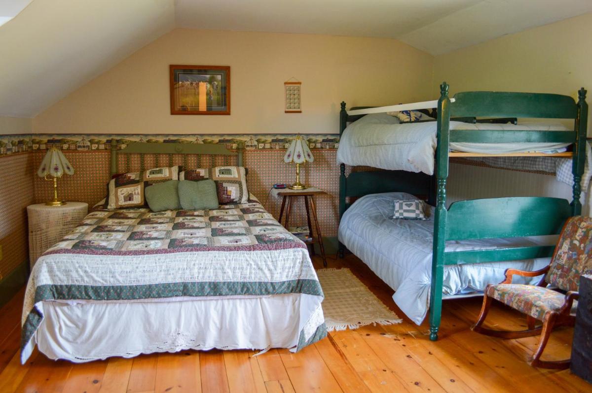 Summerside Vacations - Bugaboo Cottages - Property Image 37