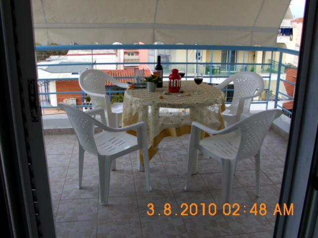 Photo 51