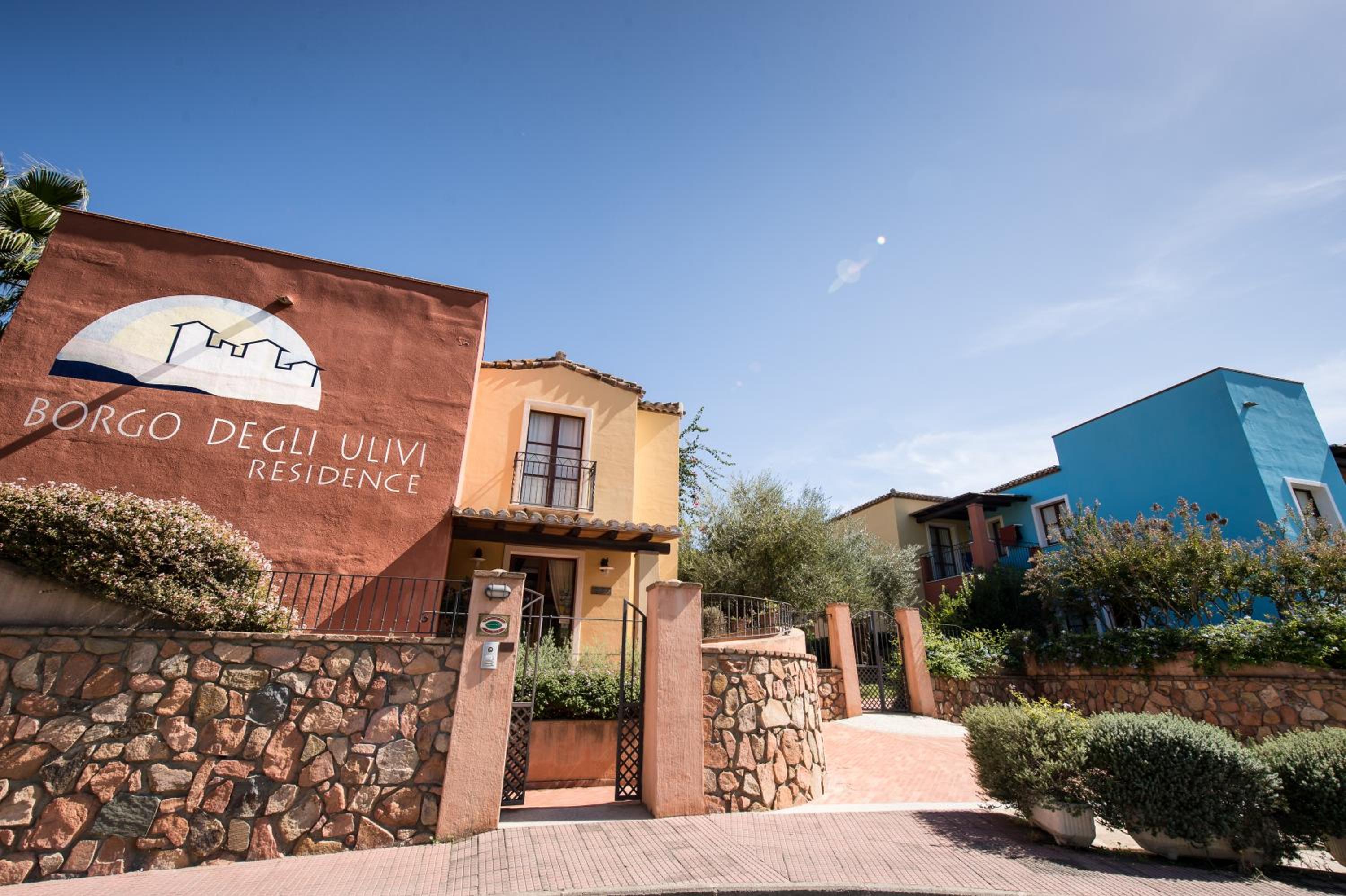 Hotel Borgo Degli Ulivi - Image 1