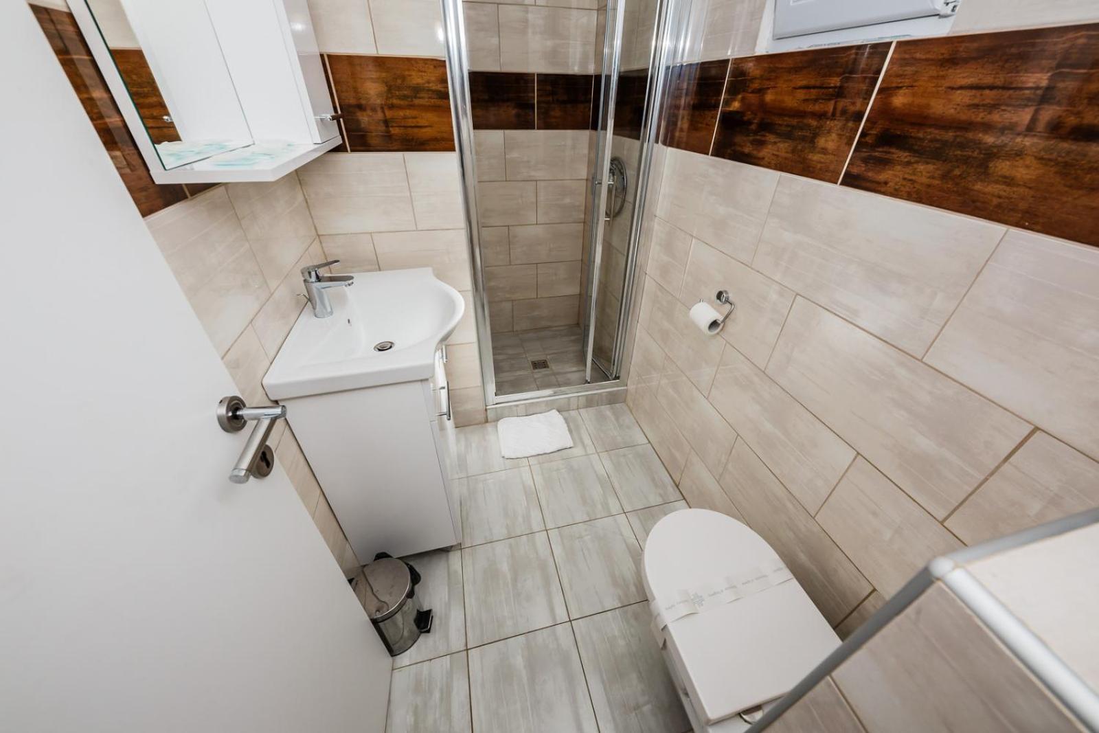 Mobile Homes Sveti Križ view 4