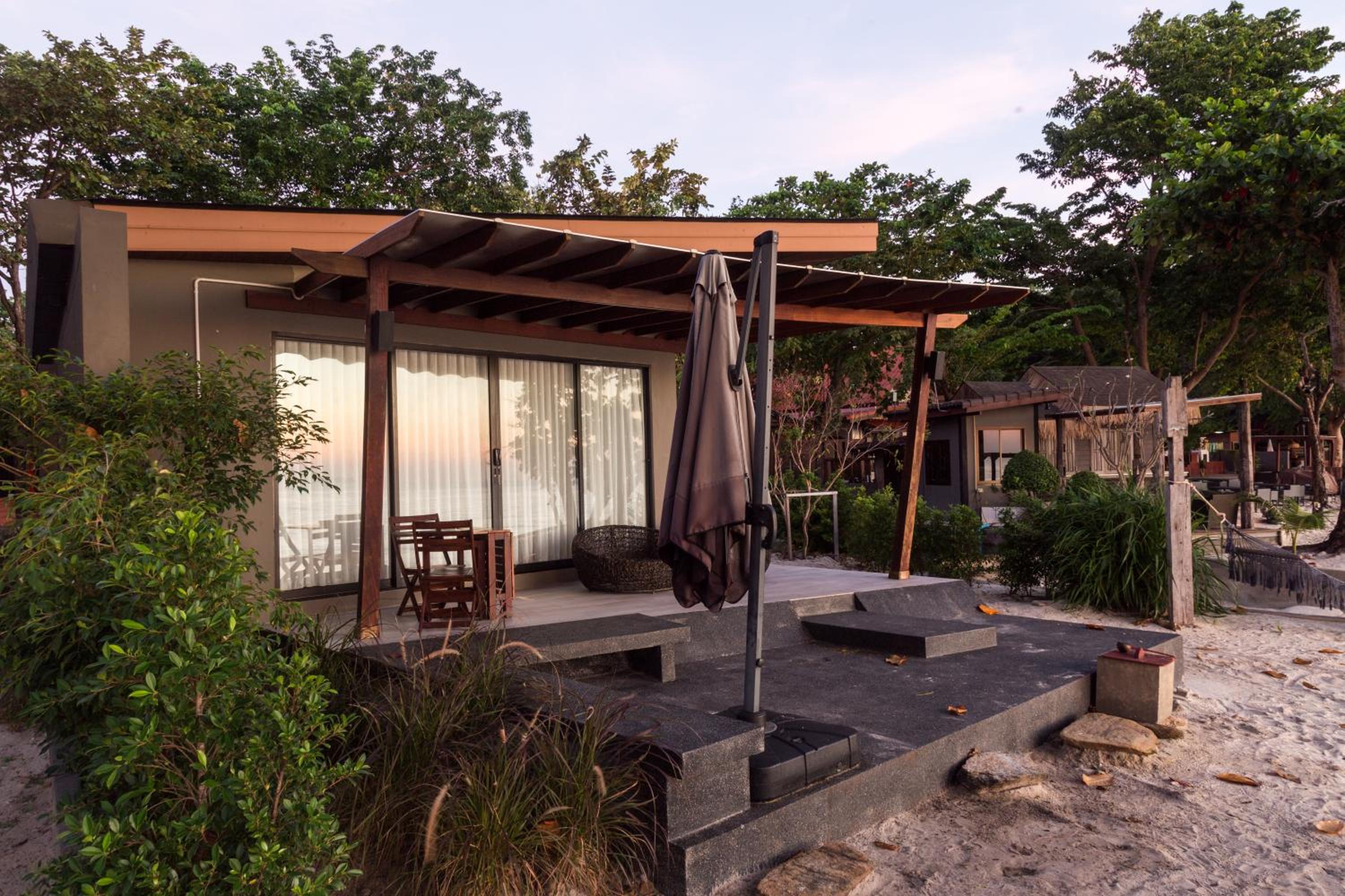 Ao Cho Grandview Hideaway Resort