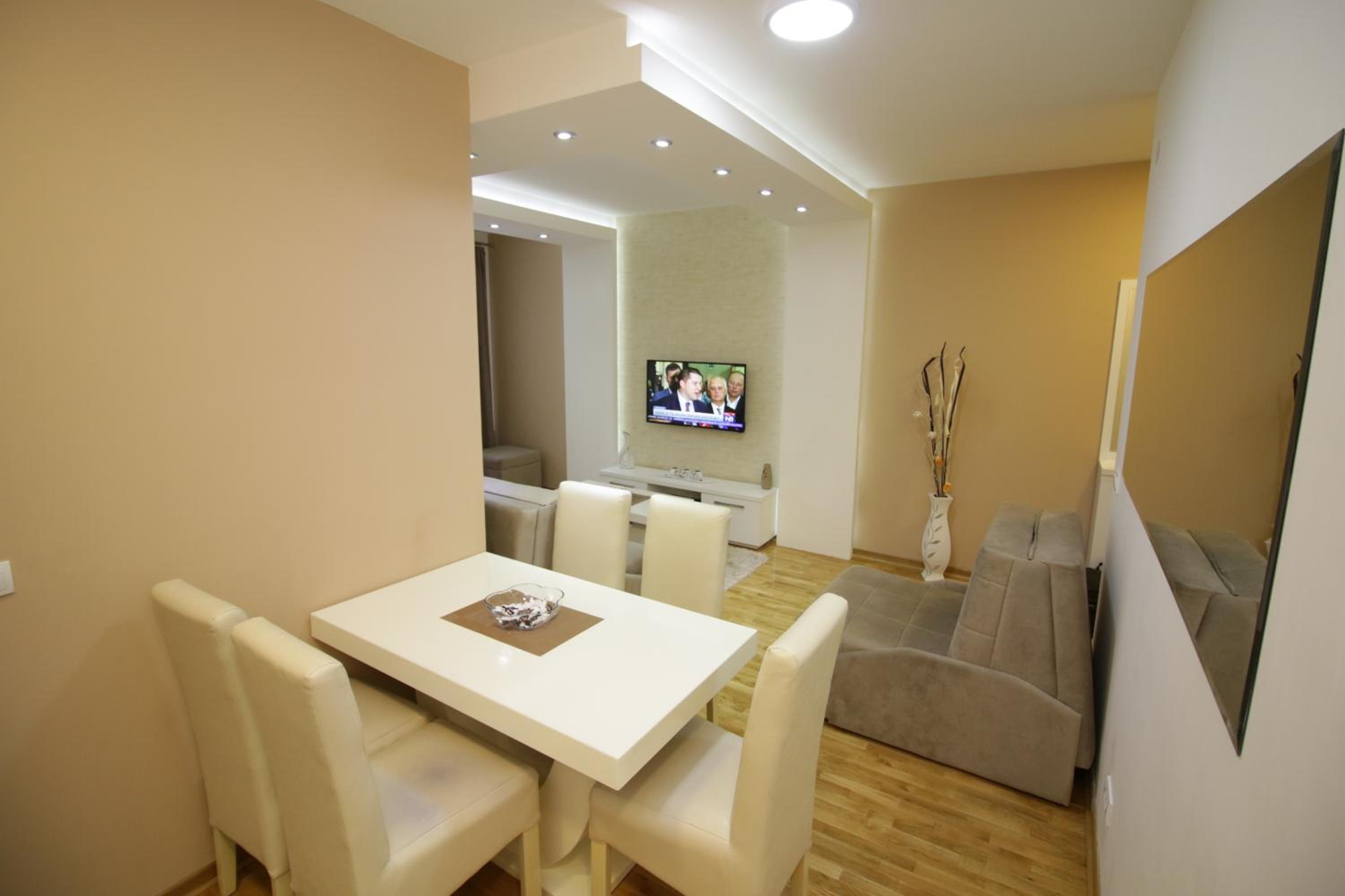 Luna Lux Apartman view 4