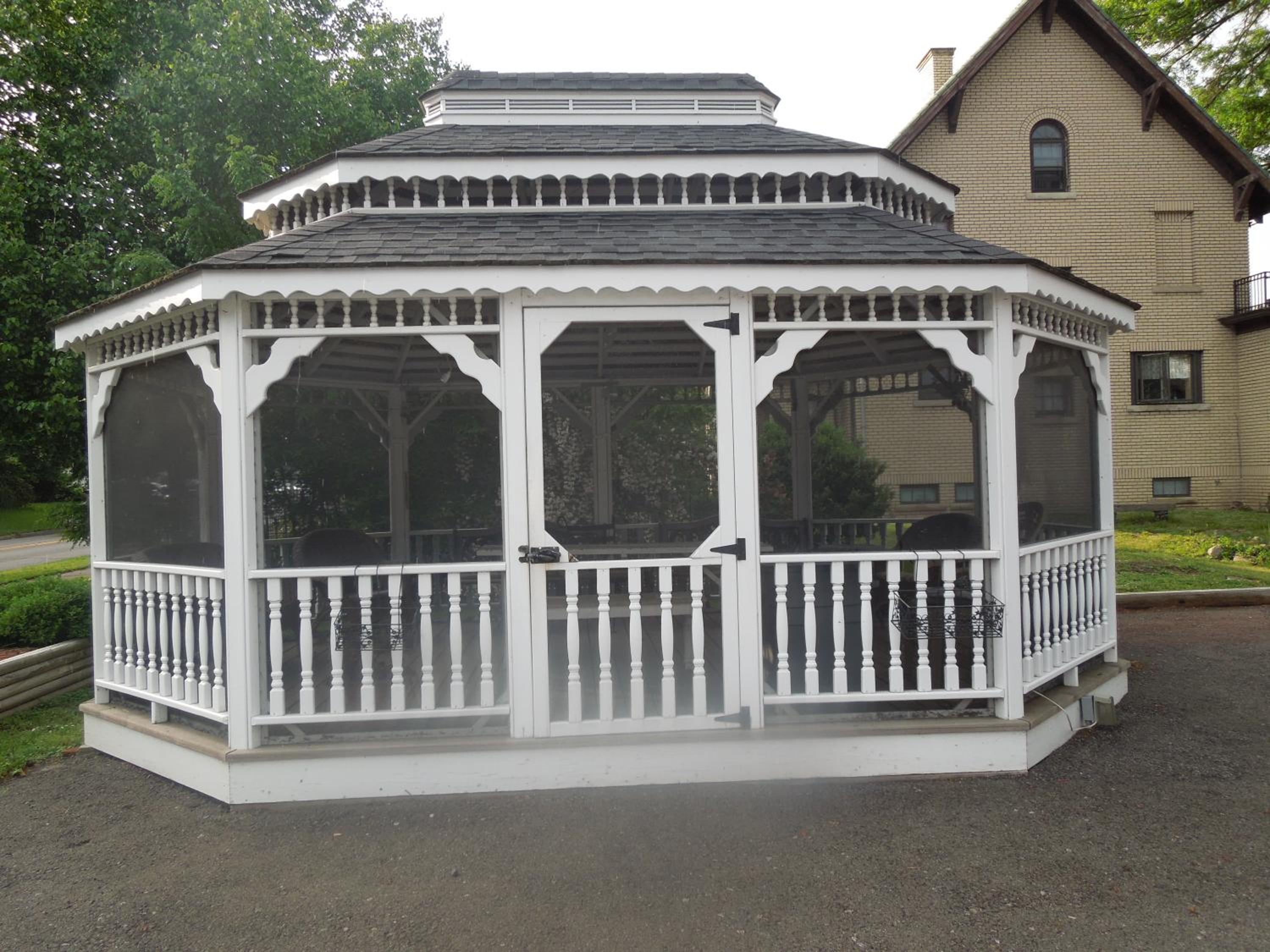 Seneca Clipper Inn view 2