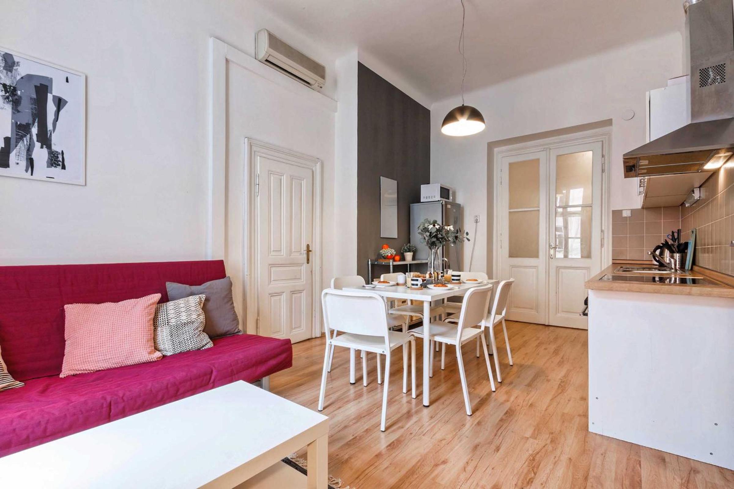 Apartments At I.P.Pavlova
