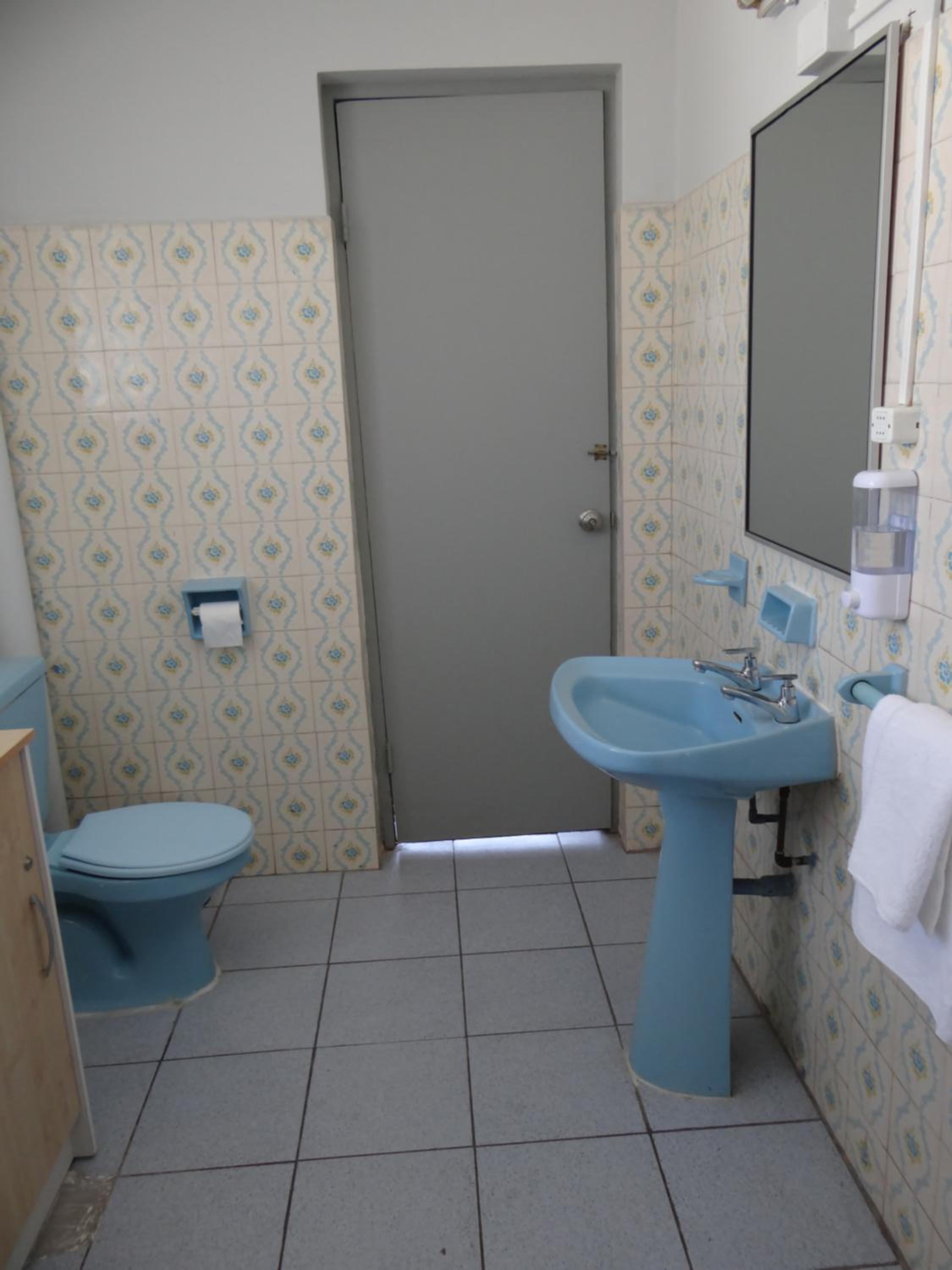 Photo 8