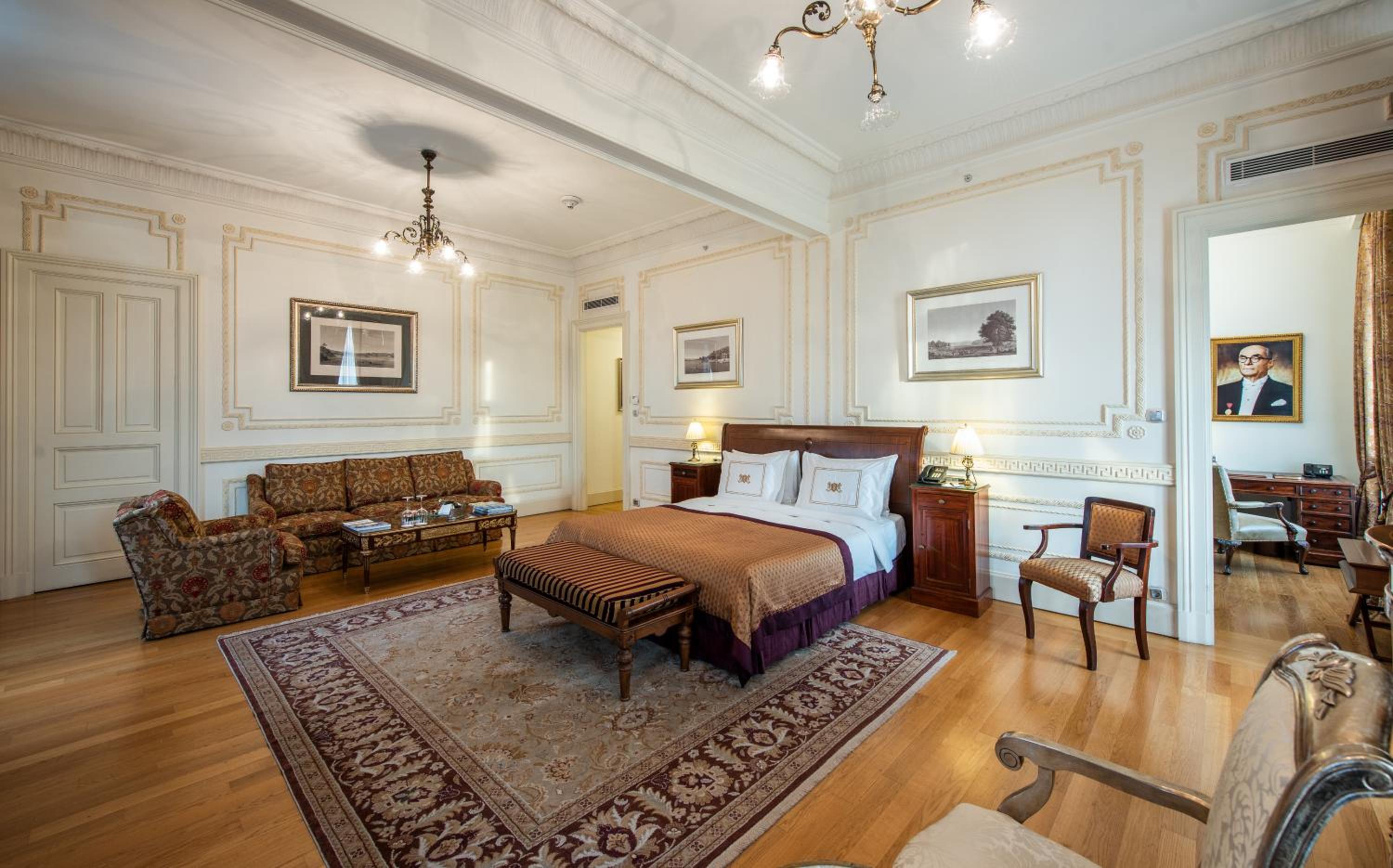 Pera Palace Hotel - Image 18