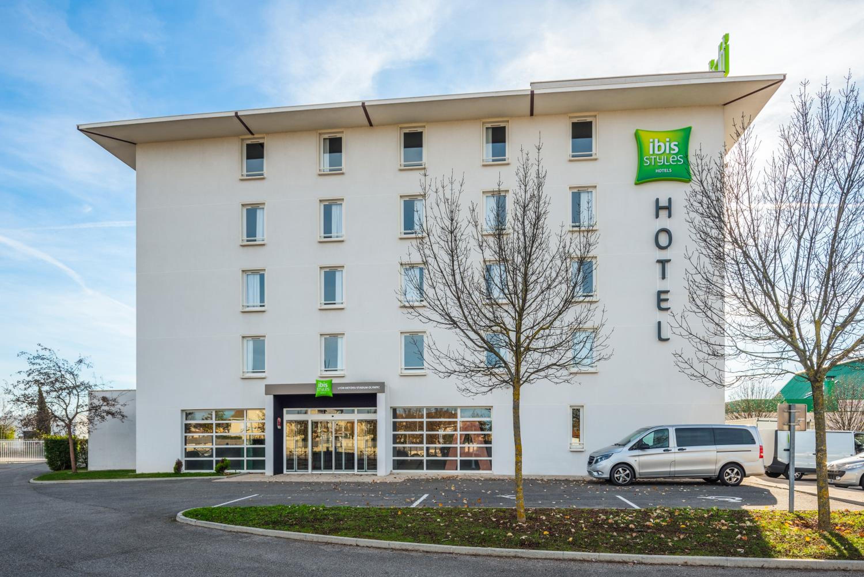 Hotel ibis Styles Lyon Meyzieu Arena Stadium - Image 1