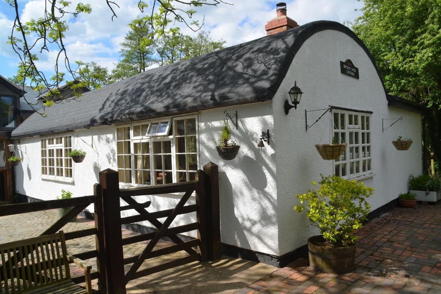 Bucket Lock Cottage