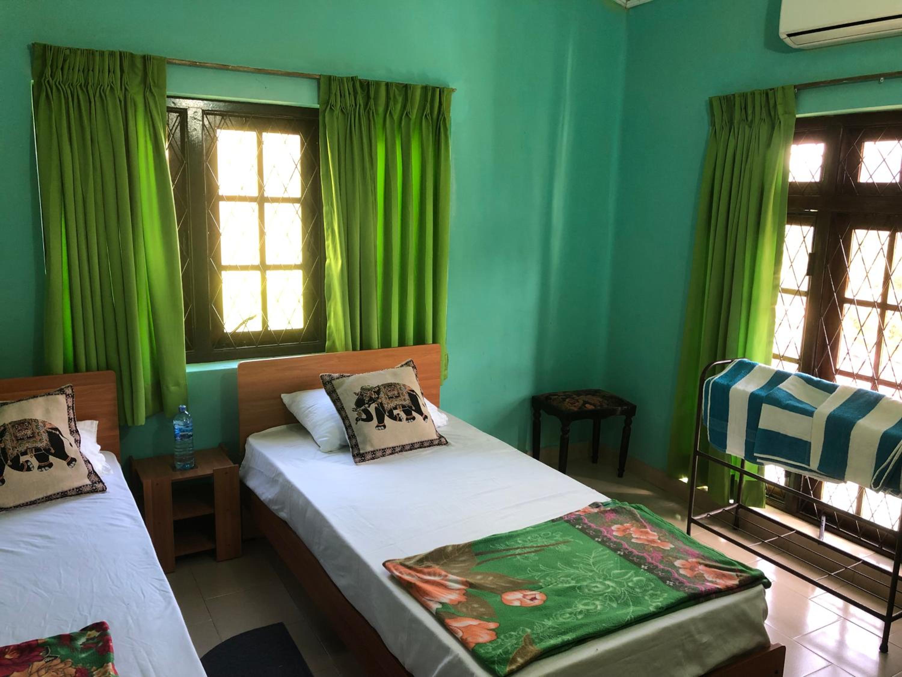 Araliya Holiday Bungalow