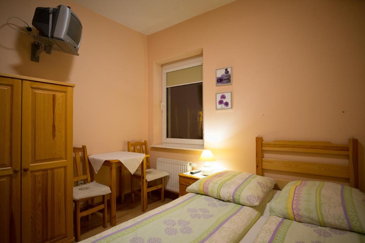 Photo 42