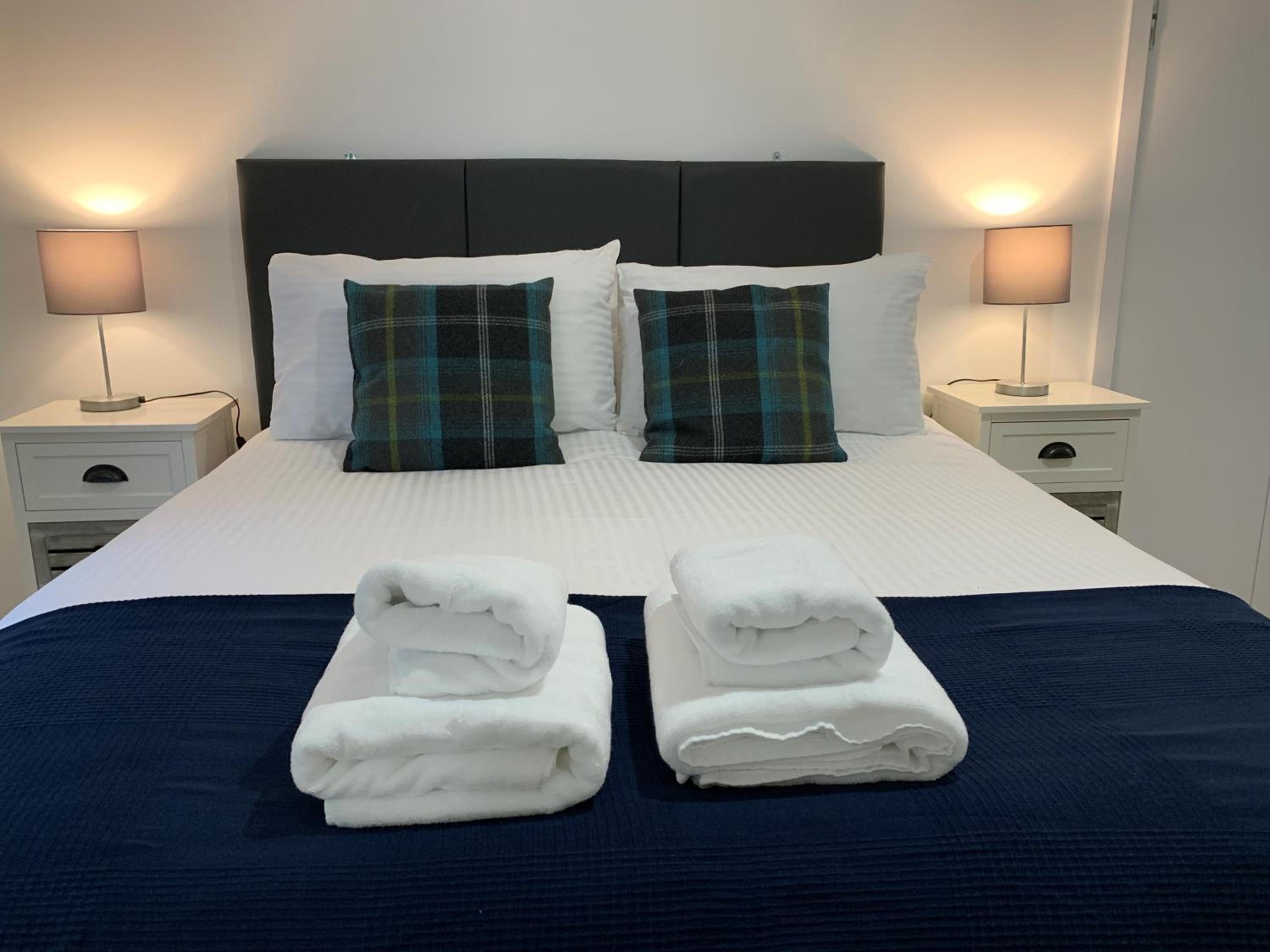 Principal Apartments - Clyde Waterfront Apartments