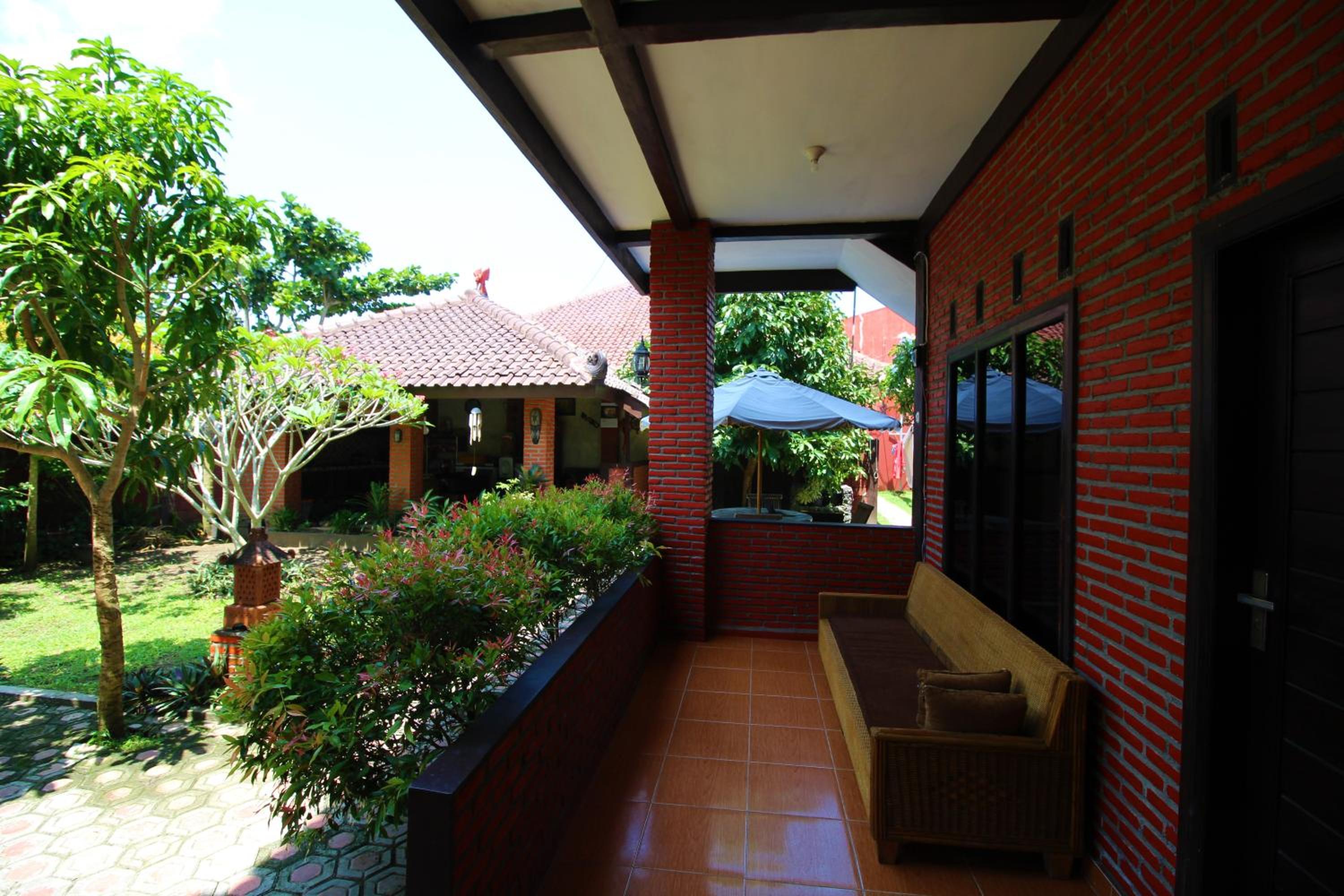 Photo 25