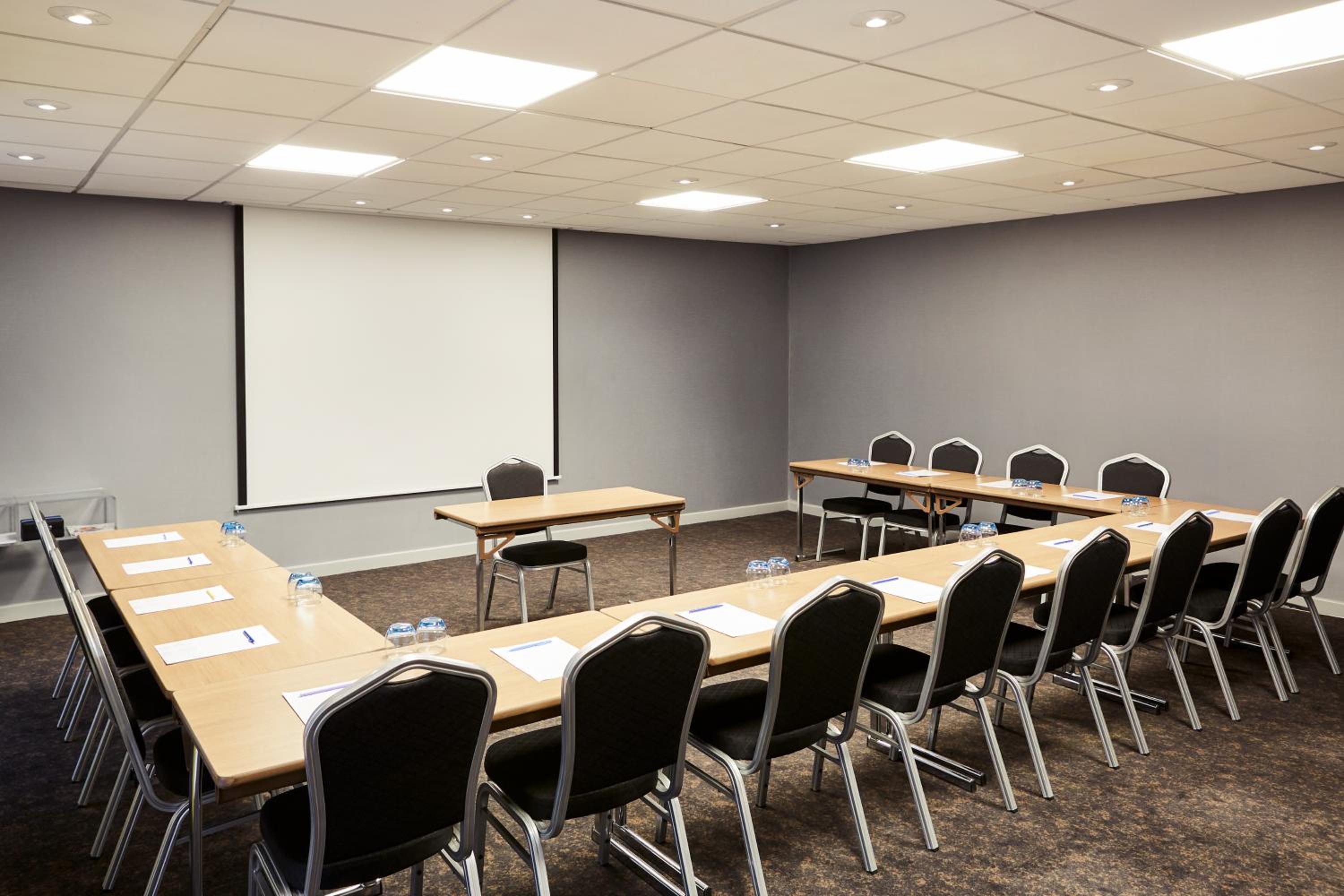 Wolverhampton Vacations - Novotel Wolverhampton City Centre - Property Image 64