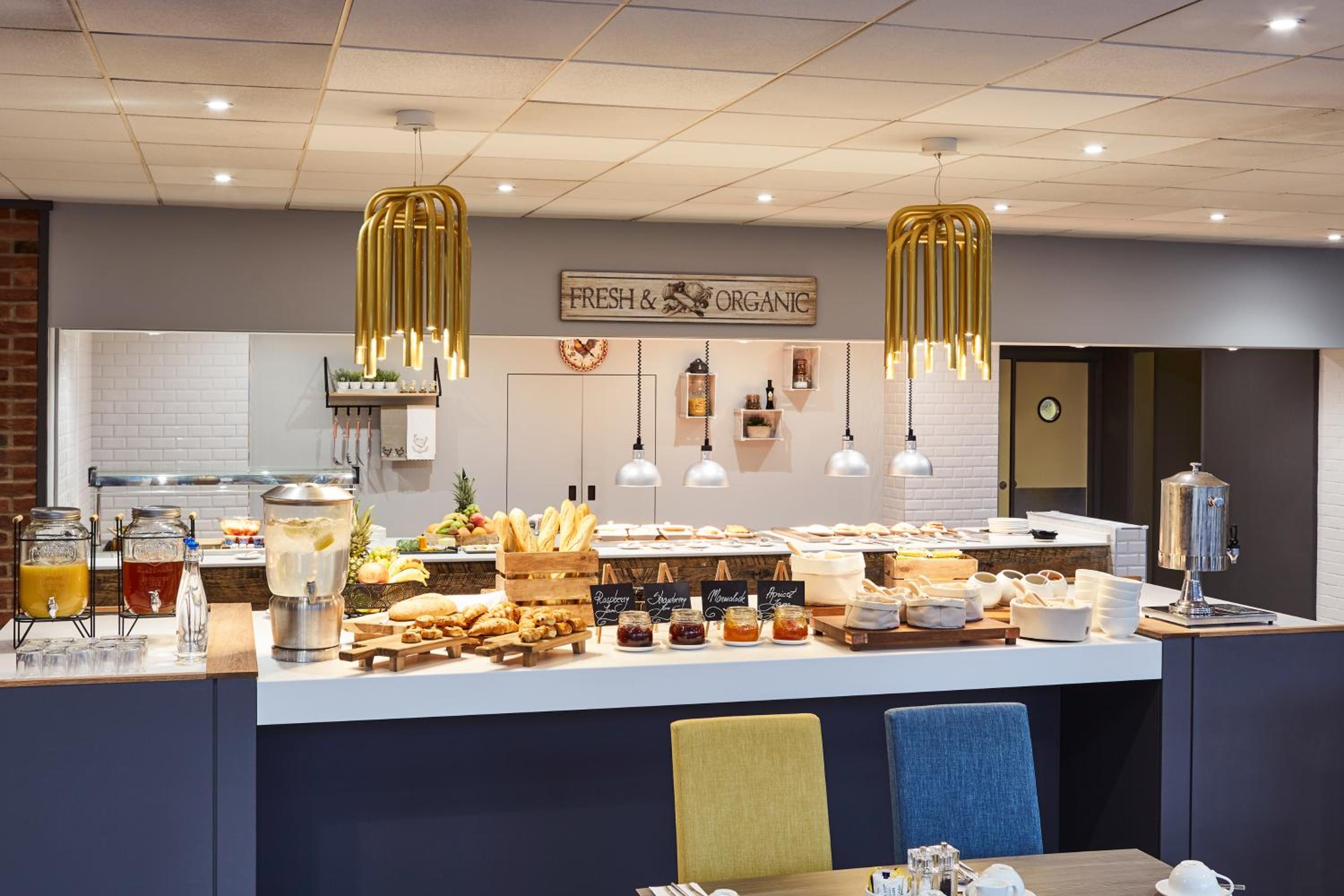 Wolverhampton Vacations - Novotel Wolverhampton City Centre - Property Image 19