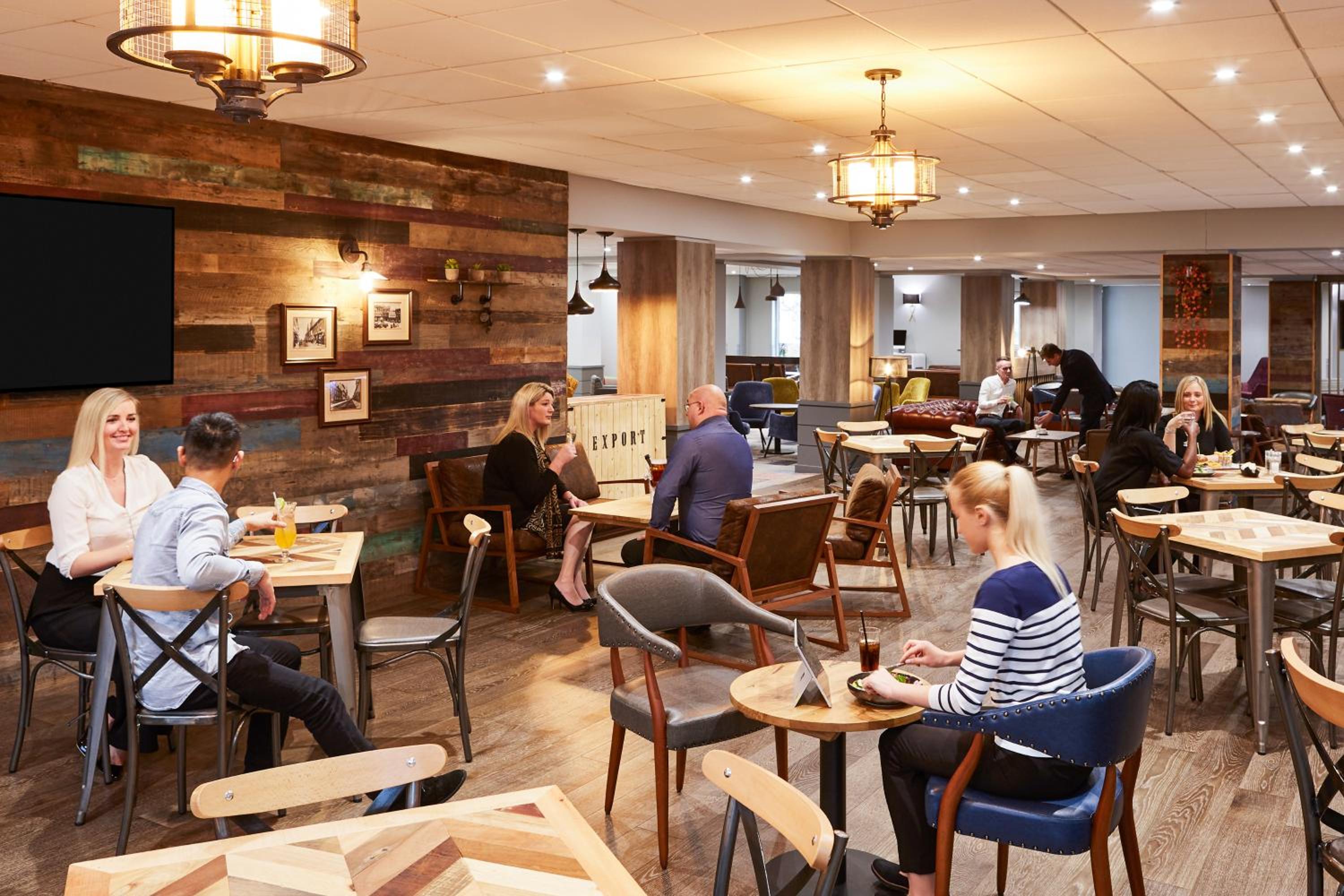 Wolverhampton Vacations - Novotel Wolverhampton City Centre - Property Image 37