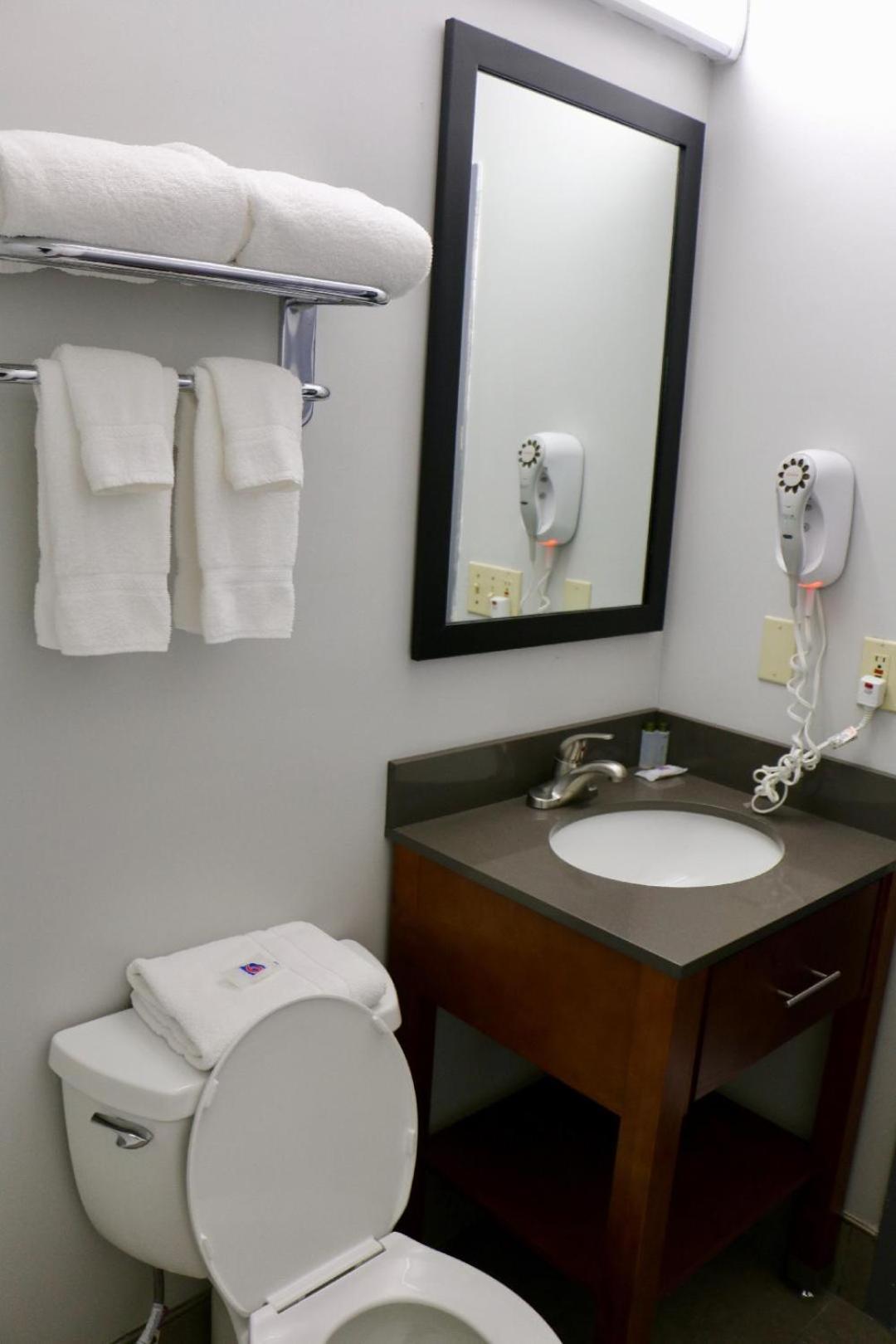 Watertown Vacations - Quality Inn  Suites Watertown Fort Drum - Property Image 5