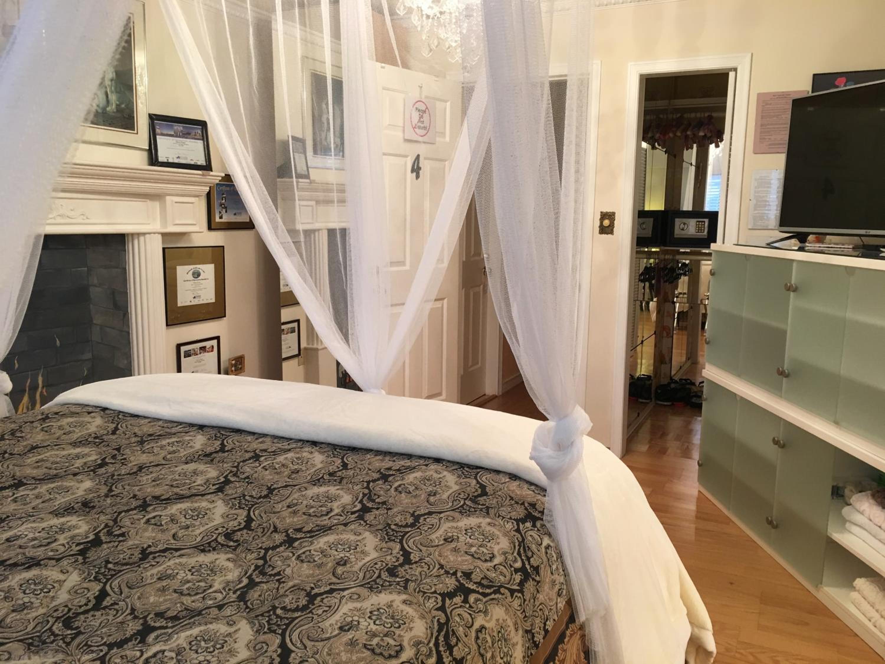 Diana's Luxury Bed and Breakfast