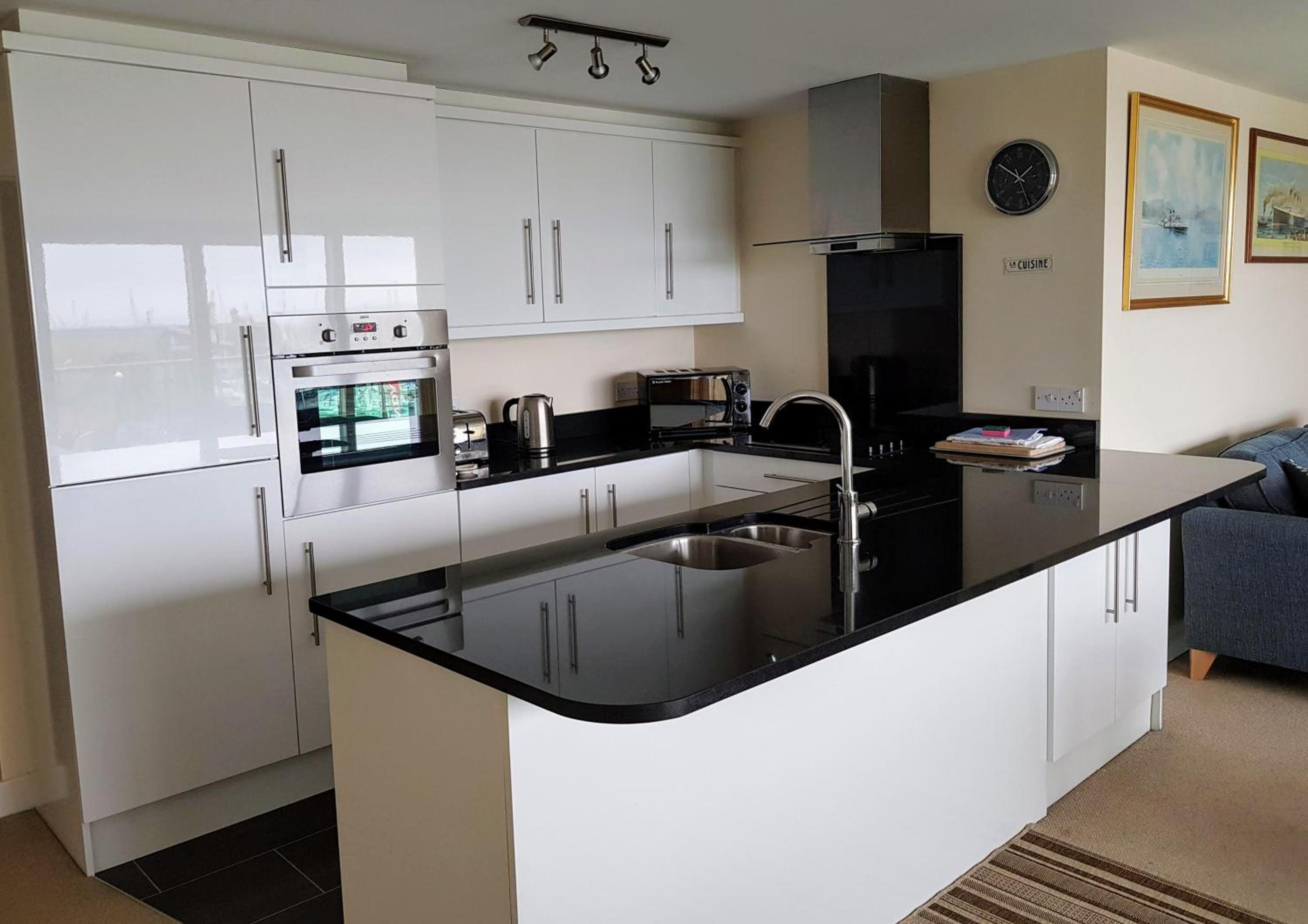 Harbourside Apartment view 4